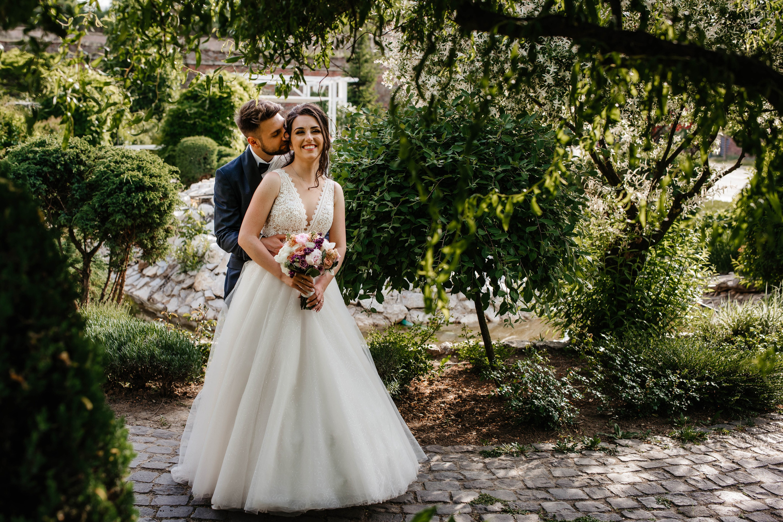 Radu Rahovan Fotograf de nuntǎ Cluj - Alba - Bistrița - Maramureș - Satu Mare - Sǎlaj - Târgu Mureș