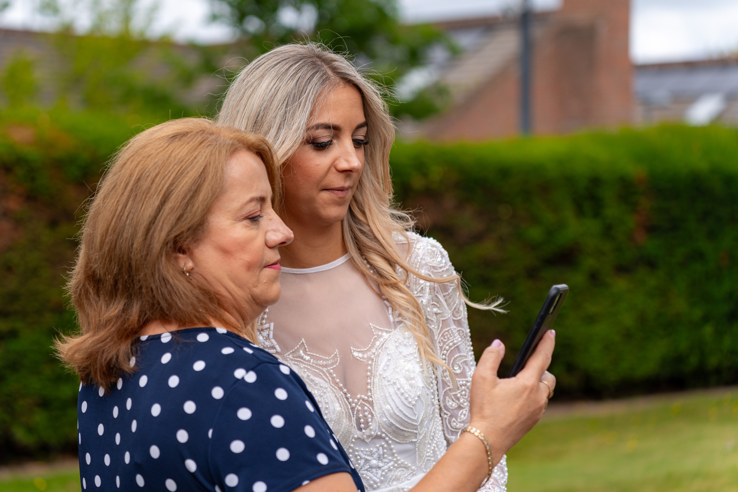 Weddings/Engagements