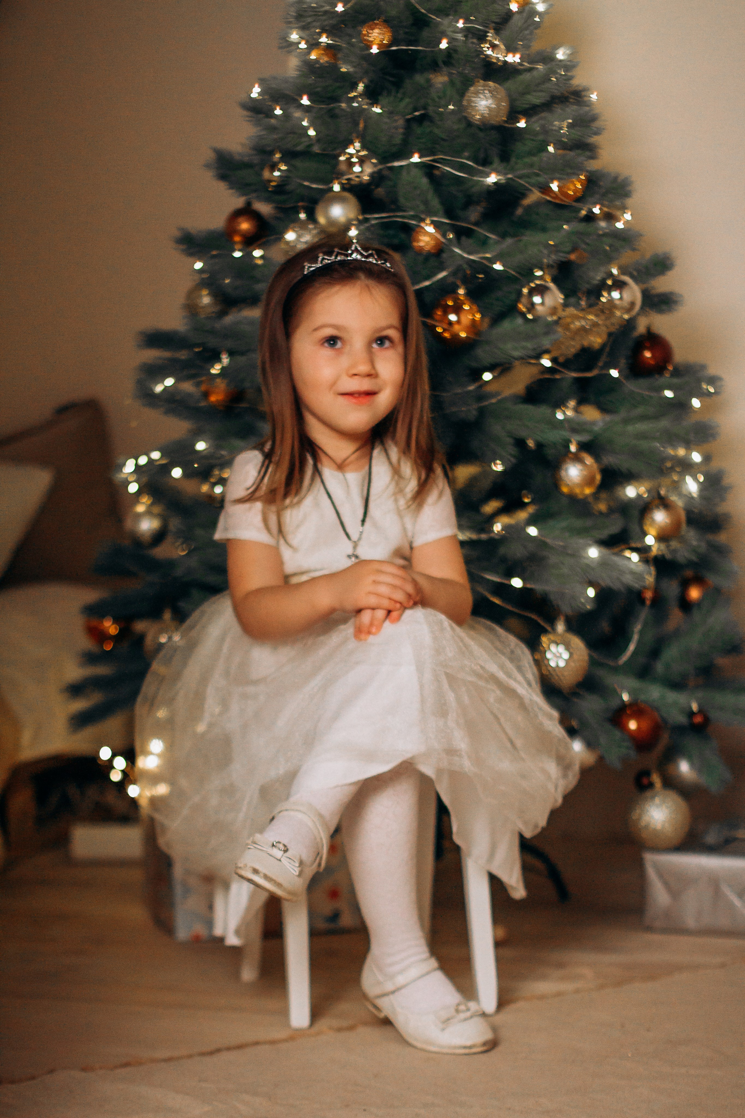 Christmas for Alina’s family. Iryna Zhyvora | Photographer | Stockholm
