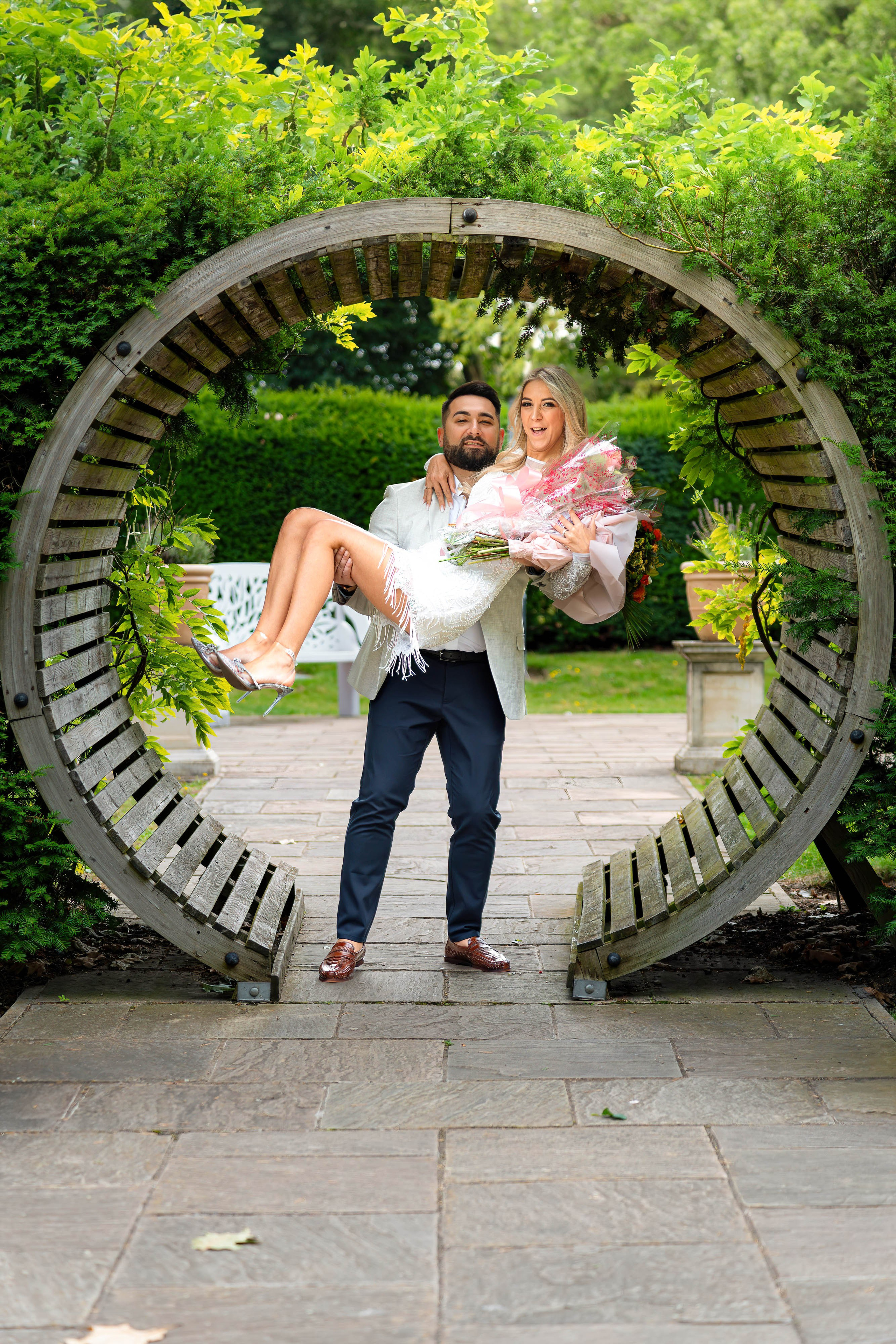 Weddings/Engagements