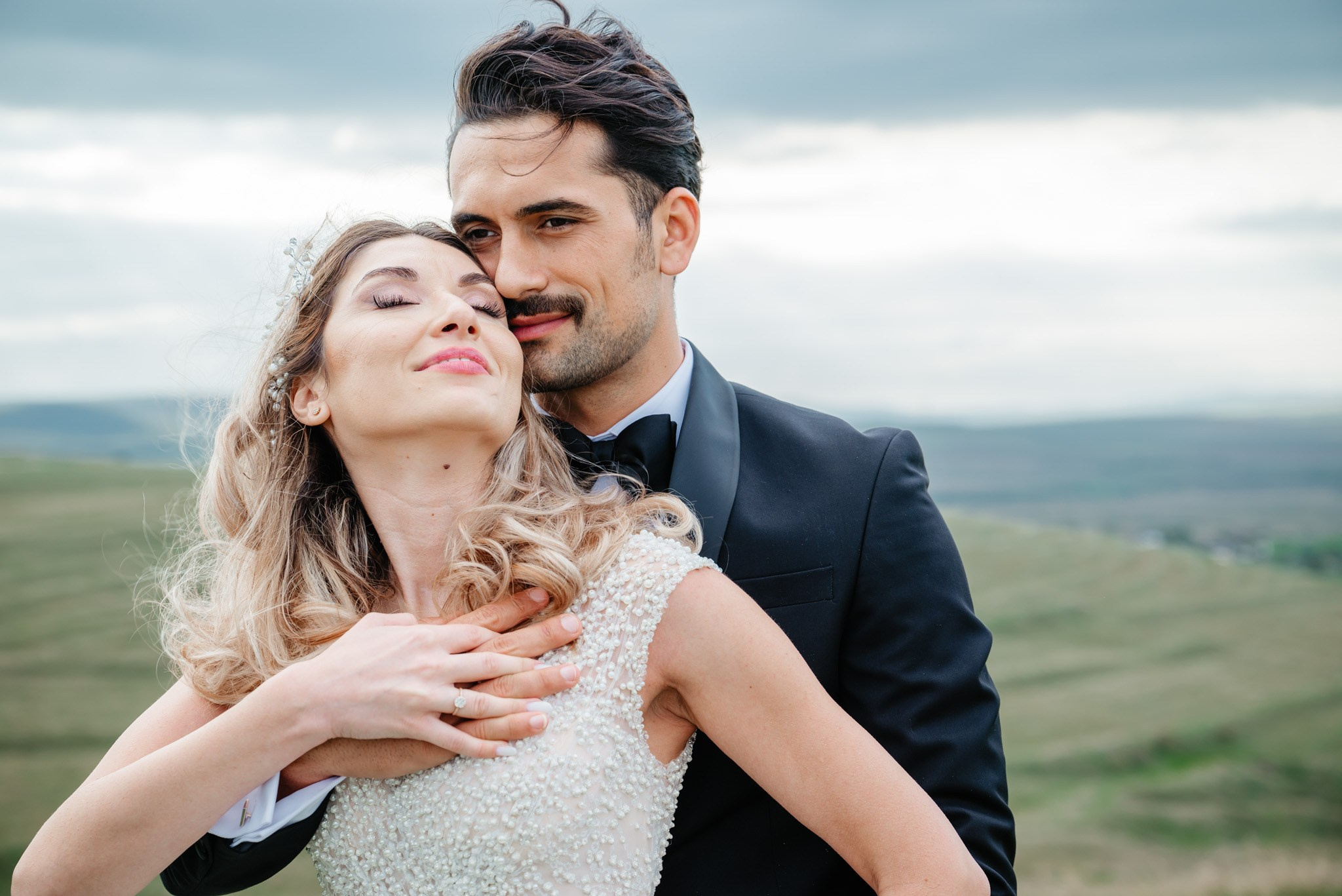 Alexandra & Robert. Www.besttalesstudio.com