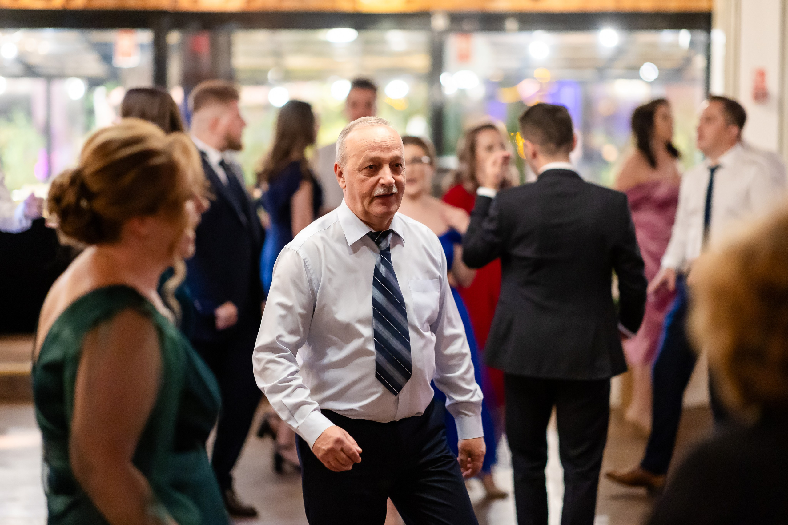 Nunta Velveto Pool. MDimaFotoStudio. Fotograf de nuntă, evenimente private și de familie