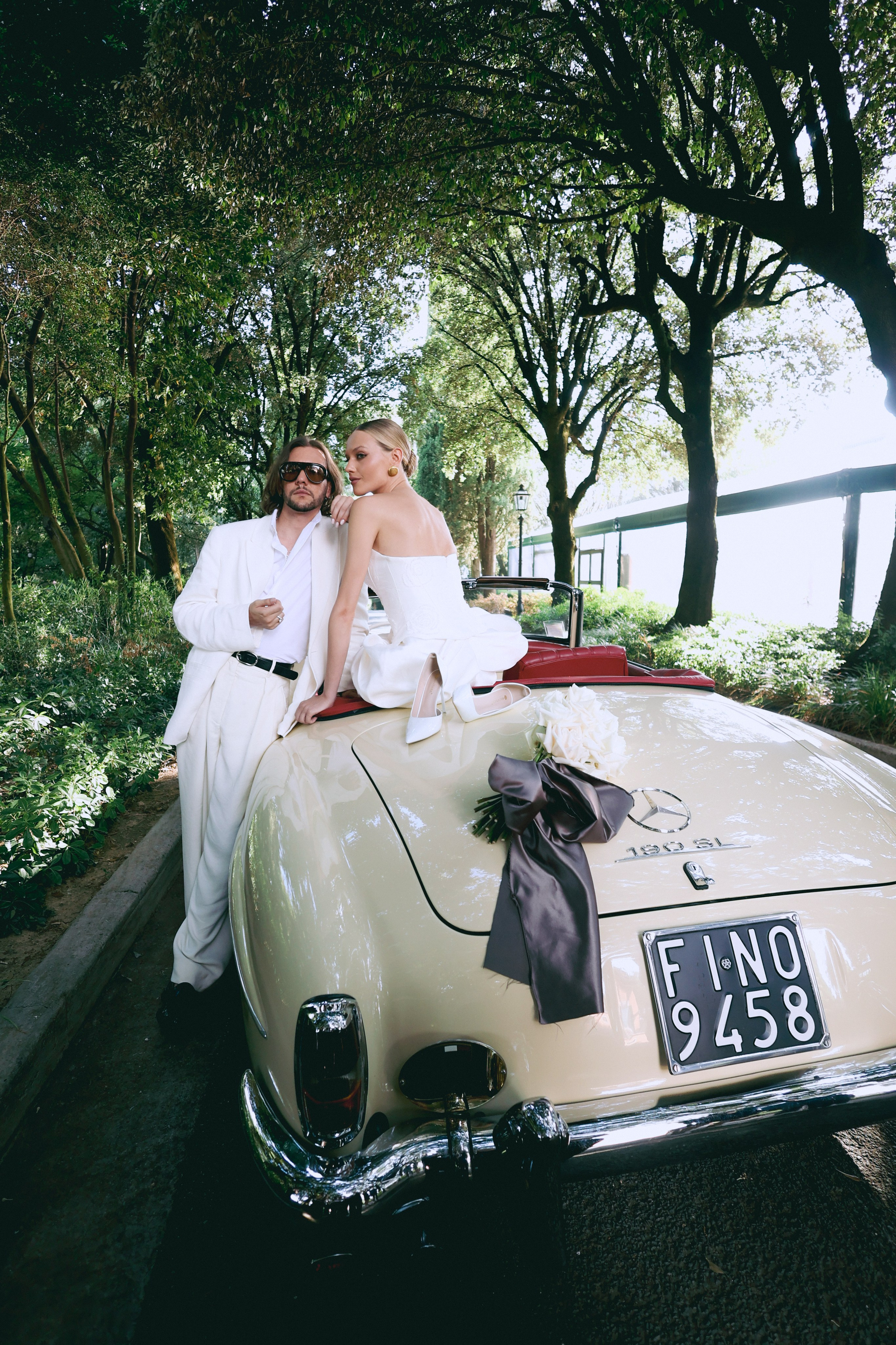 Intimate wedding in Tuscany