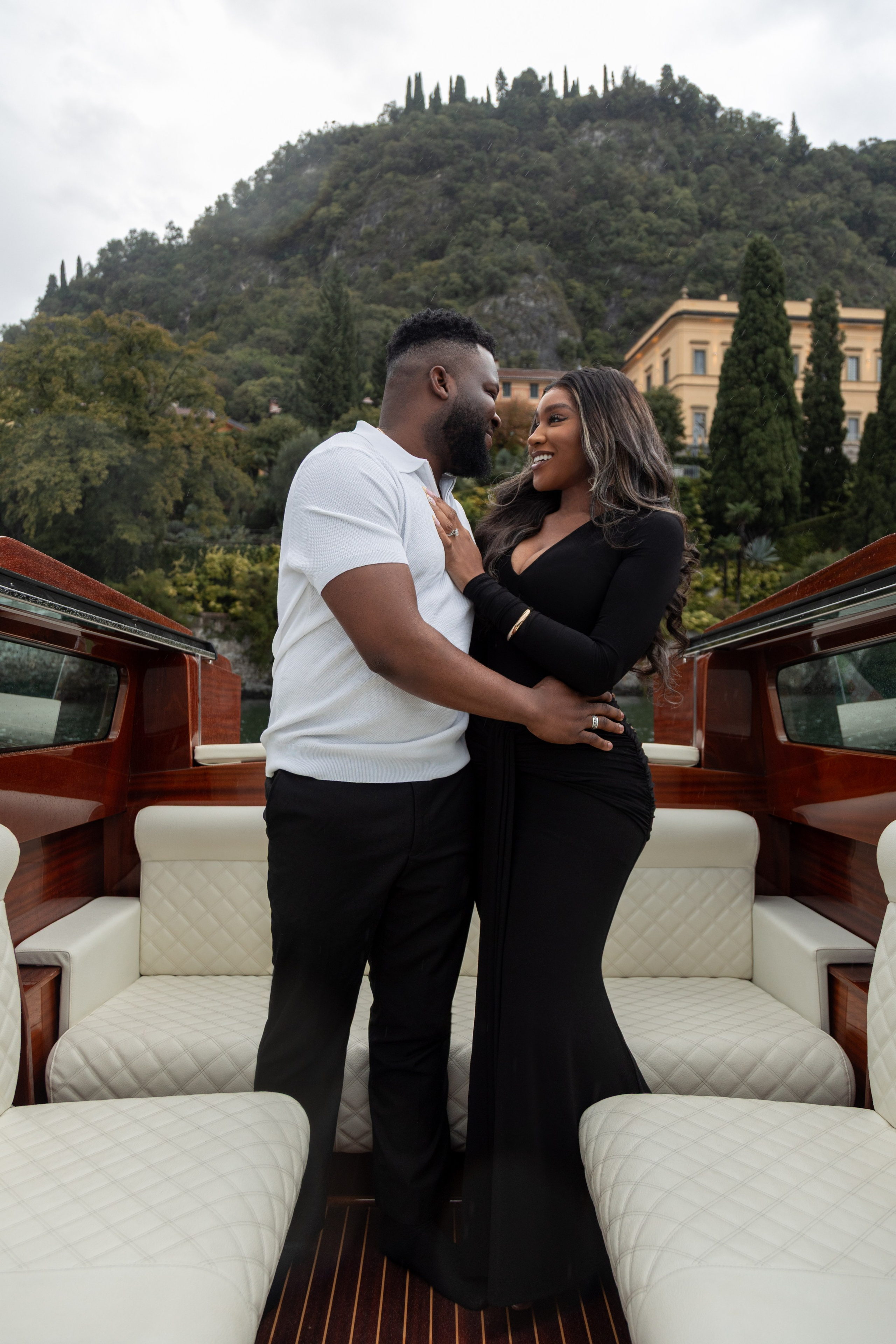 Varenna boat tour. Photographer in Milan |Mila Pro Photo