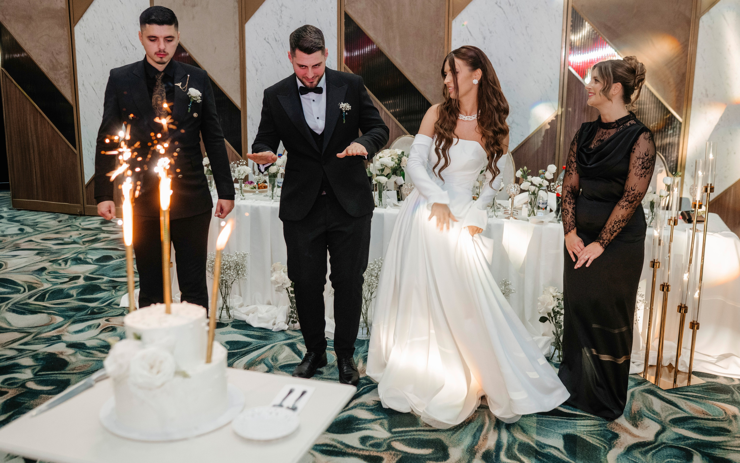 🤎 C a m e l i a & B o g d a n - Wedding Day Preview. Wedding & Family Photographer