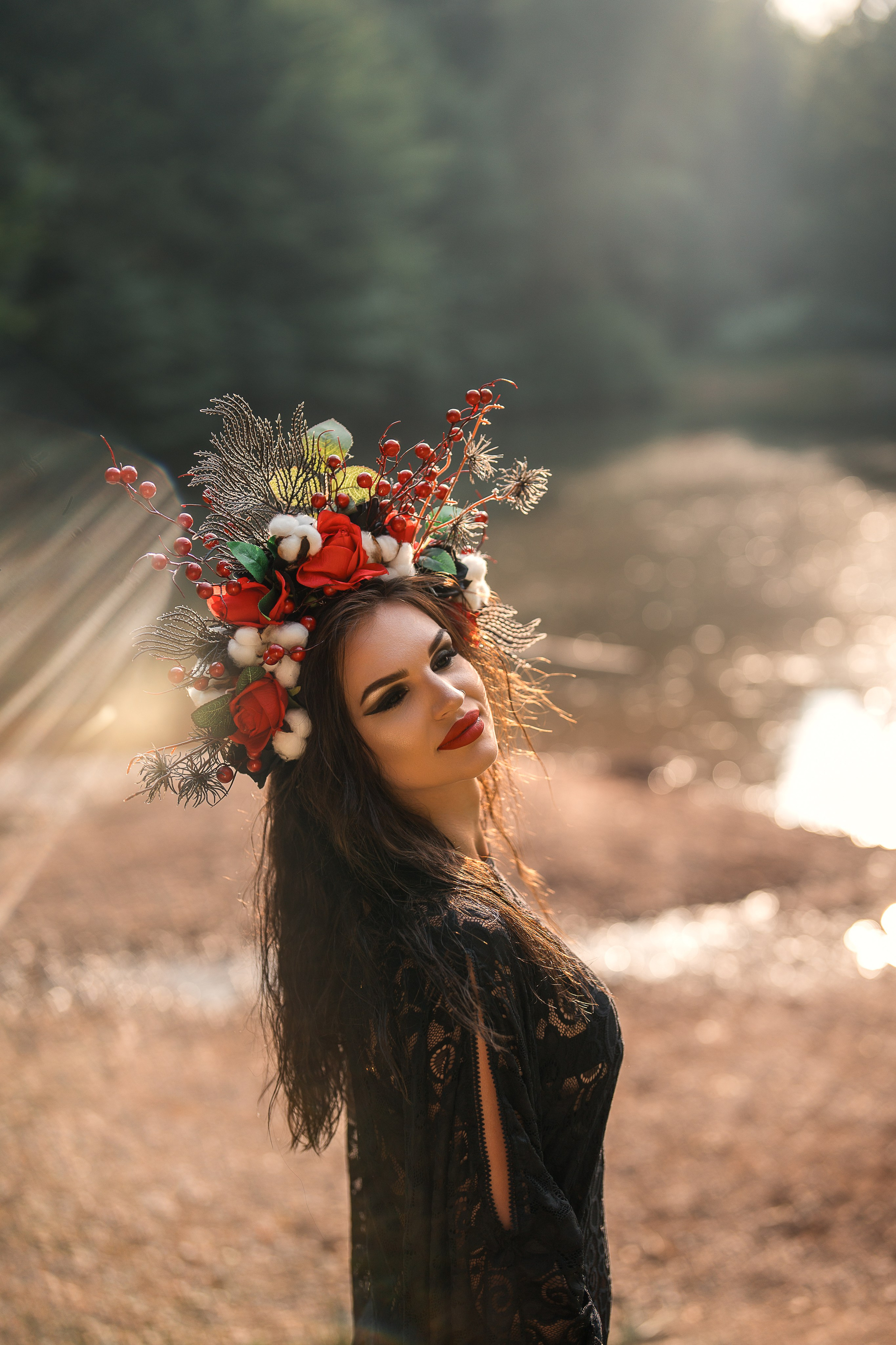 Witch at the lake. Family, Lifestyle and Portrait photograher in Trier, Germany