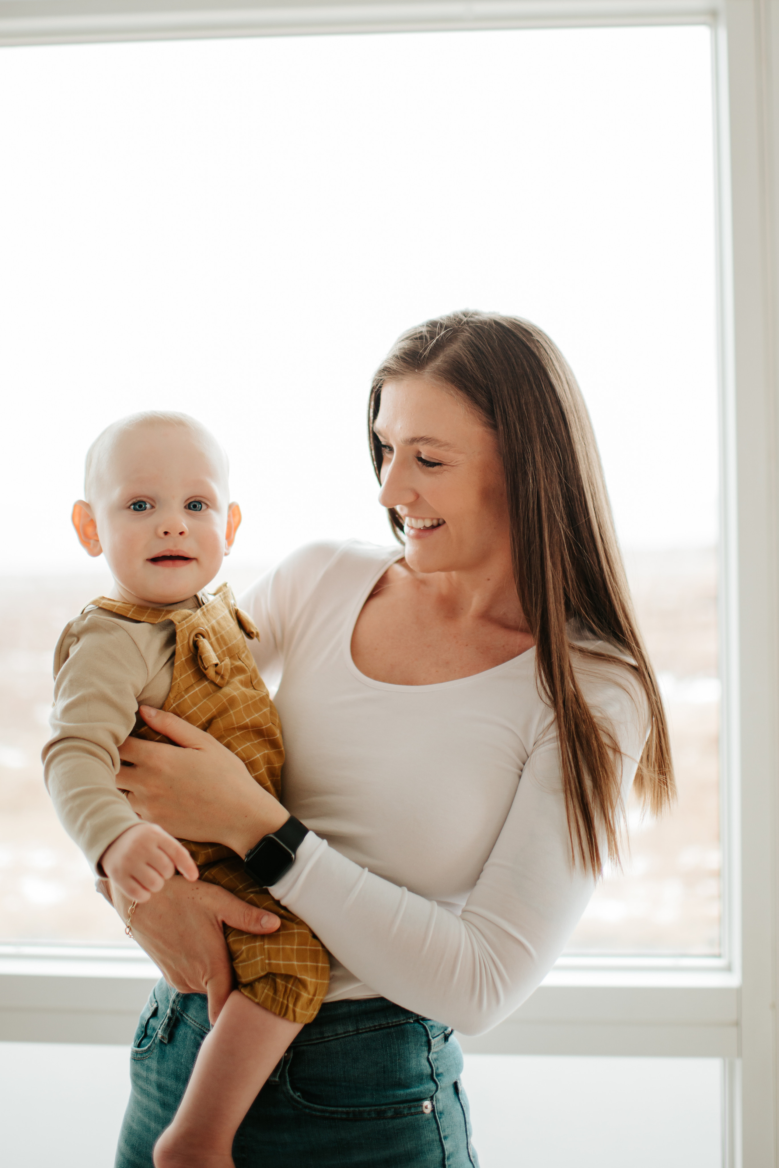 Family home visit. Michalina Dzianach Wedding Photographer Iceland