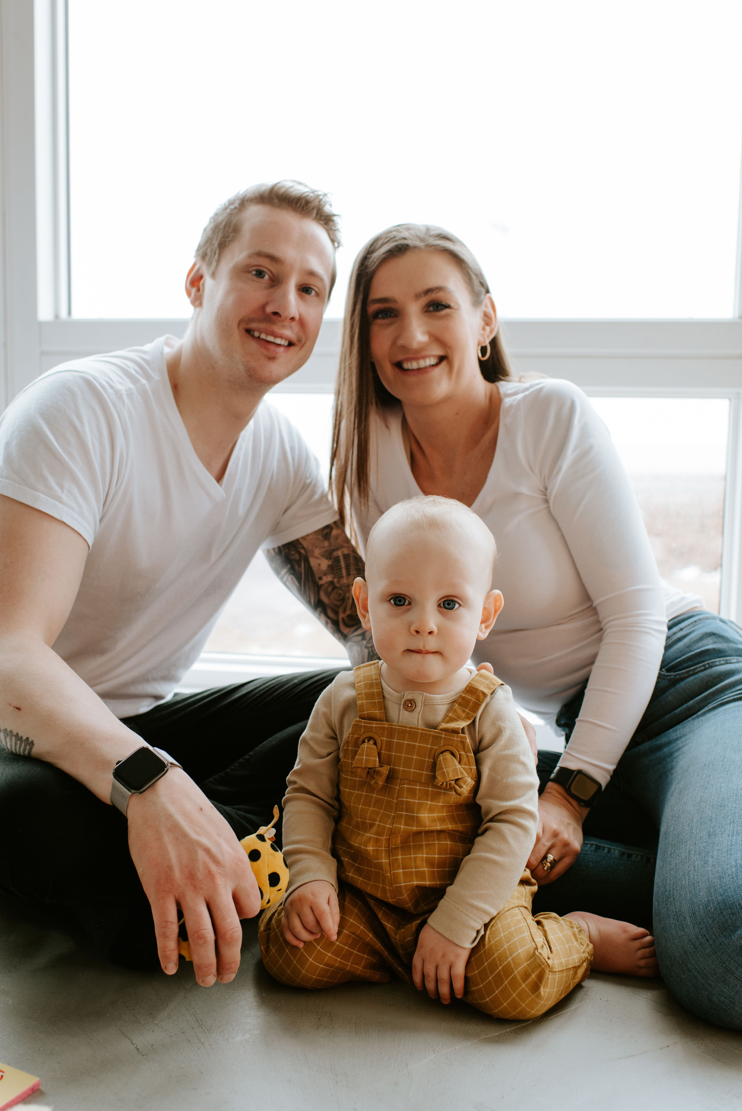 Family home visit. Michalina Dzianach Wedding Photographer Iceland