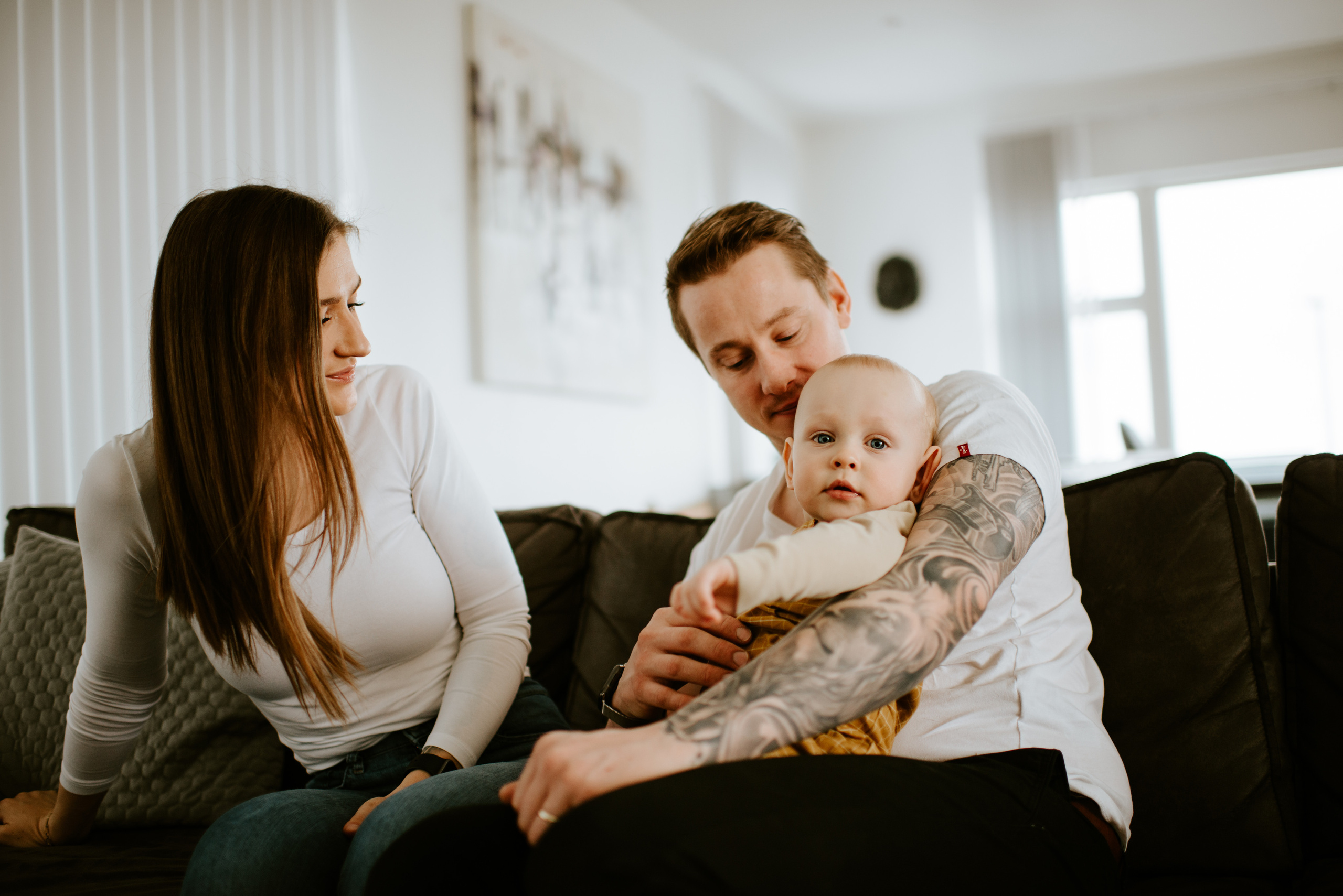 Family home visit. Michalina Dzianach Wedding Photographer Iceland