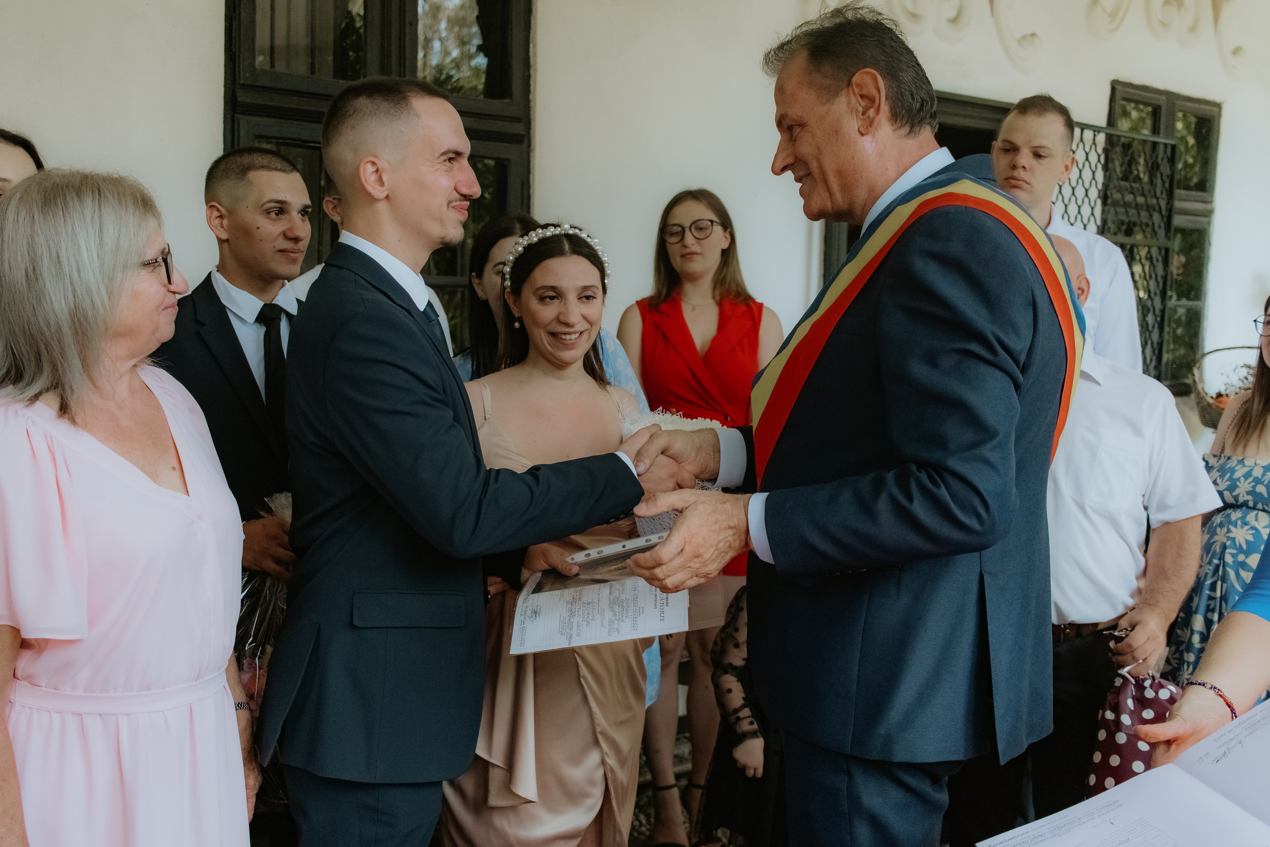 Ana & Alex. Fotograf si videograf — evenimente si studio