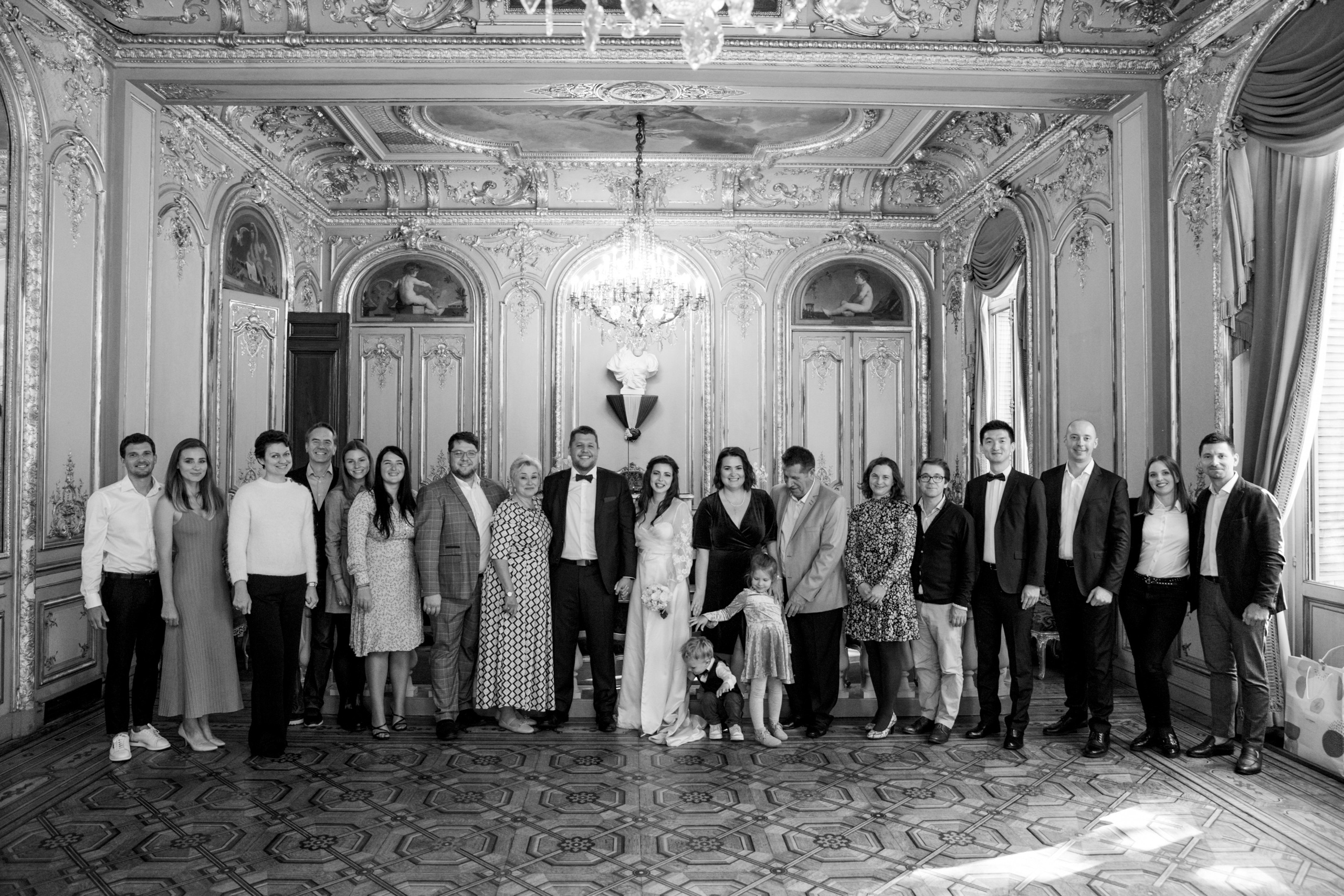 Autumn Paris Wedding Day. Iurkovski PHOTOGRAPHY in Europe. Luxury destination weddings and events