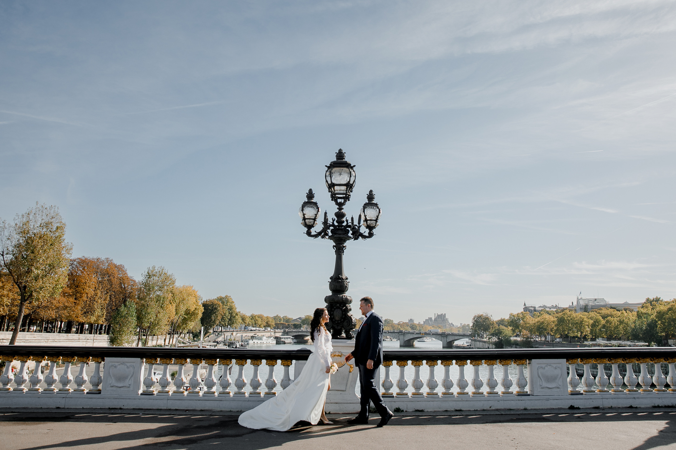 Autumn Paris Wedding Day. Iurkovski PHOTOGRAPHY in Europe. Luxury destination weddings and events