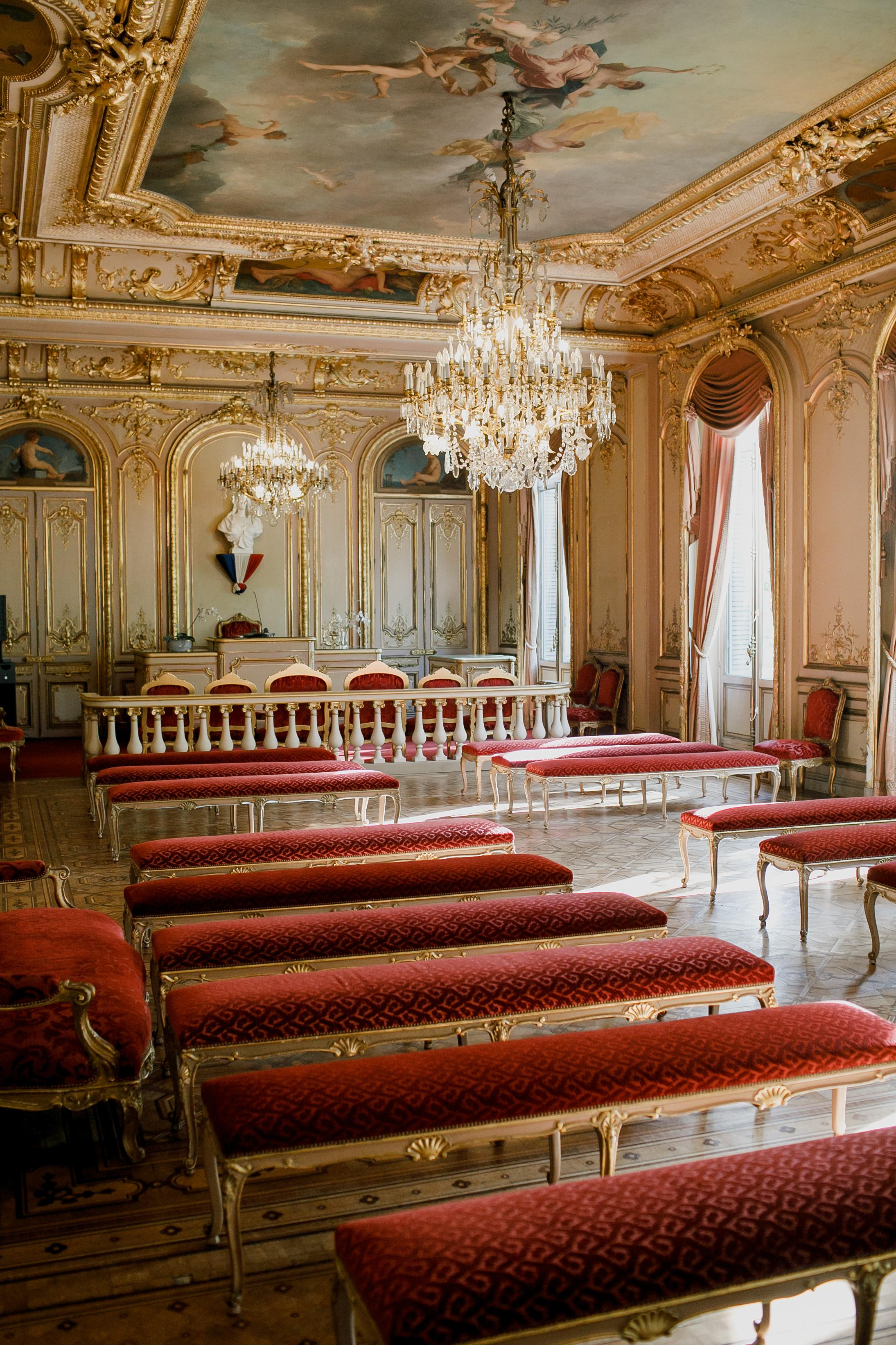 Autumn Paris Wedding Day. Iurkovski PHOTOGRAPHY in Europe. Luxury destination weddings and events