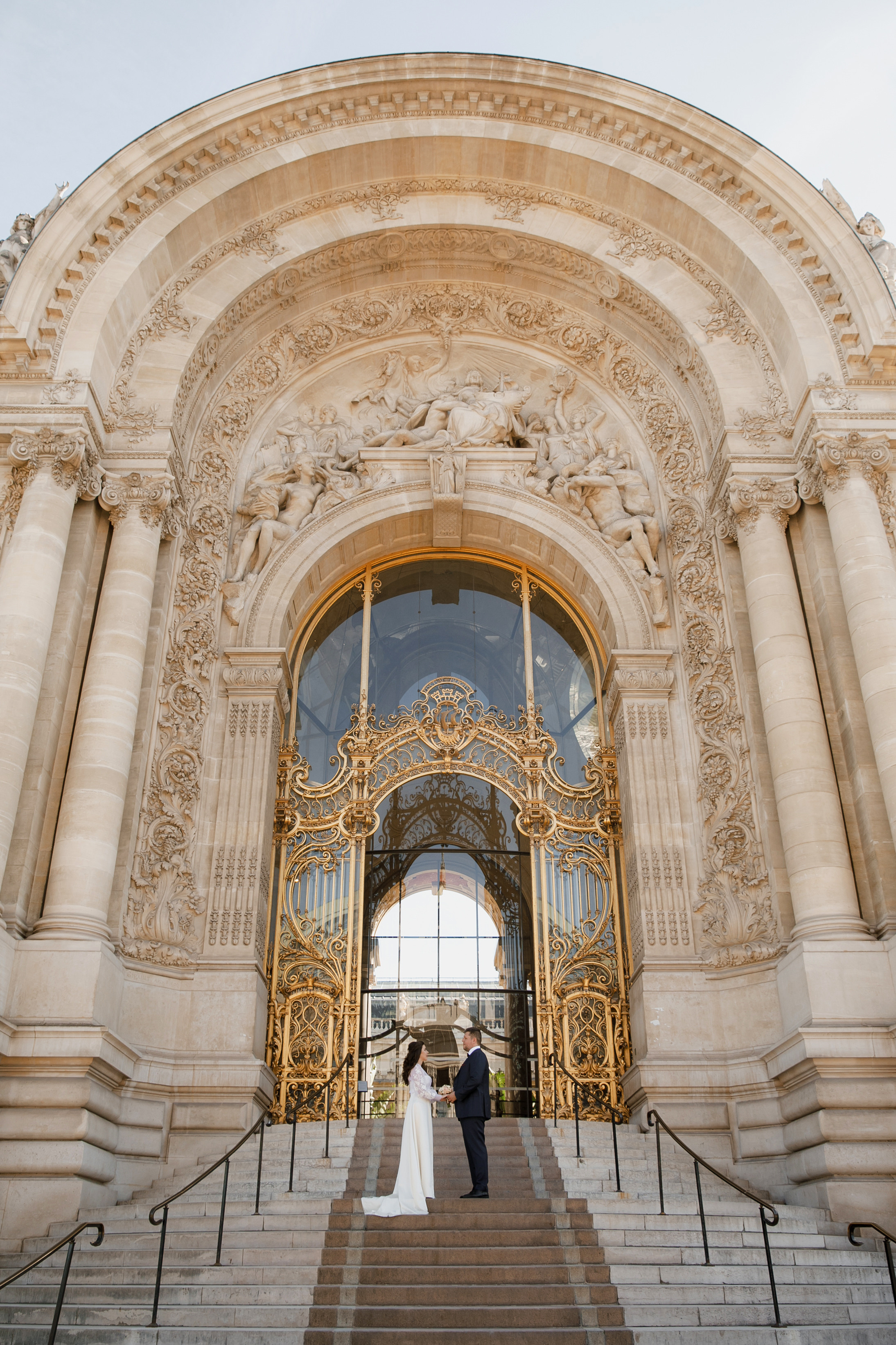Autumn Paris Wedding Day. Iurkovski PHOTOGRAPHY in Europe. Luxury destination weddings and events