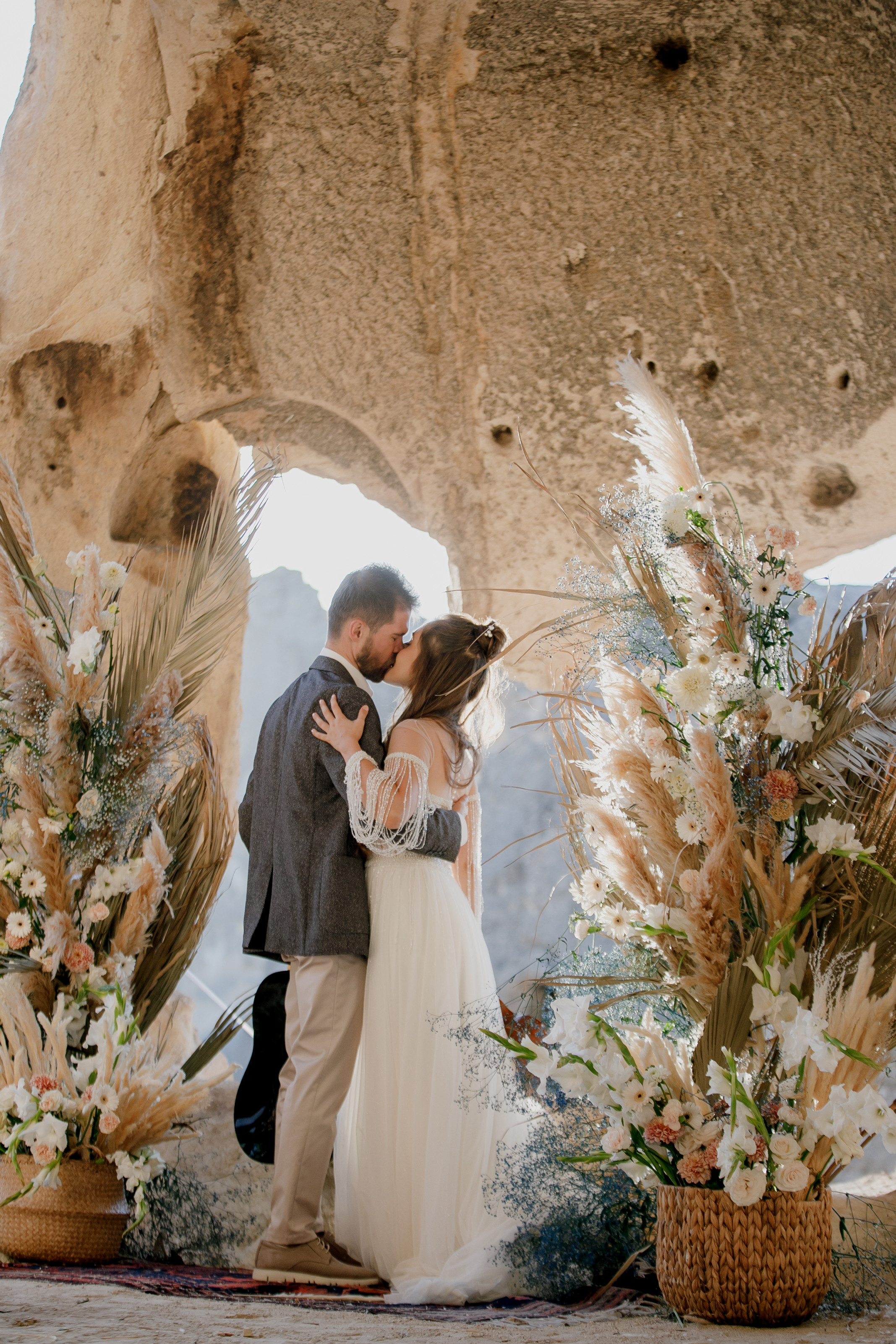 Iurkovski PHOTOGRAPHY in Europe. Luxury destination weddings and events