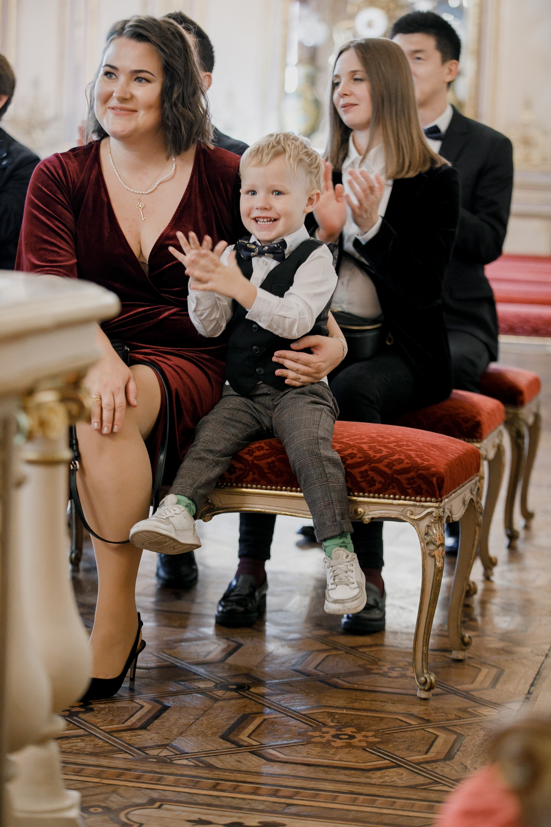 Autumn Paris Wedding Day. Iurkovski PHOTOGRAPHY in Europe. Luxury destination weddings and events