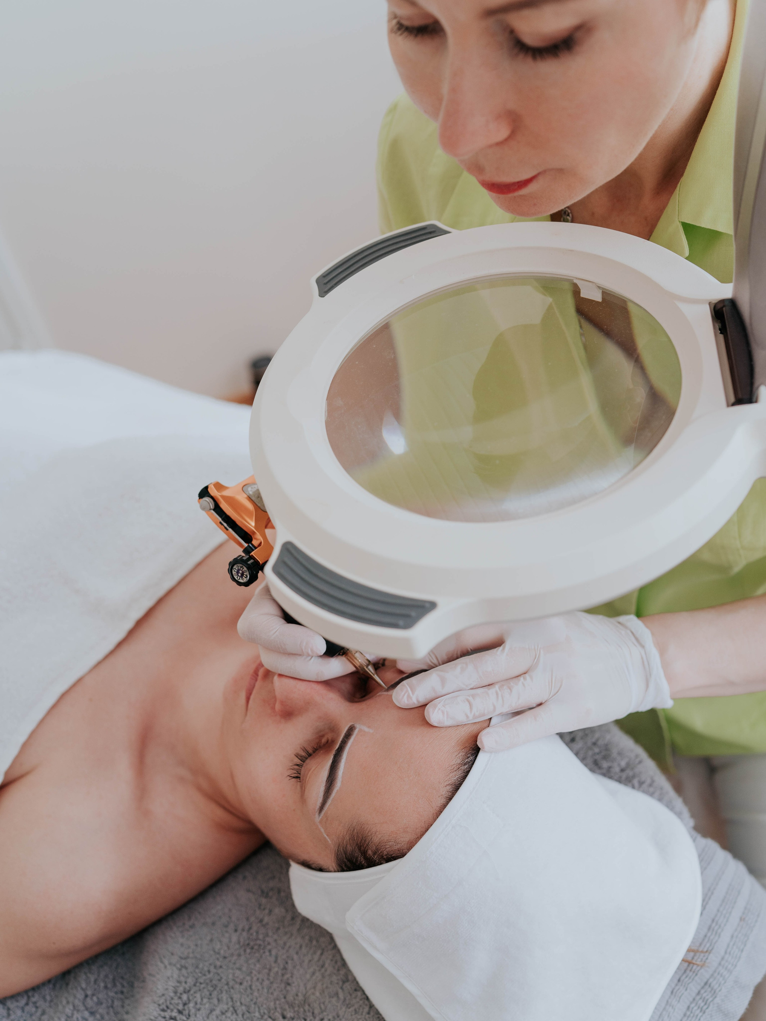 OxanaDia — Brand And Business Photographer in Barcelona. Barcelona Brand Photographer and Videographer Oxana Dia