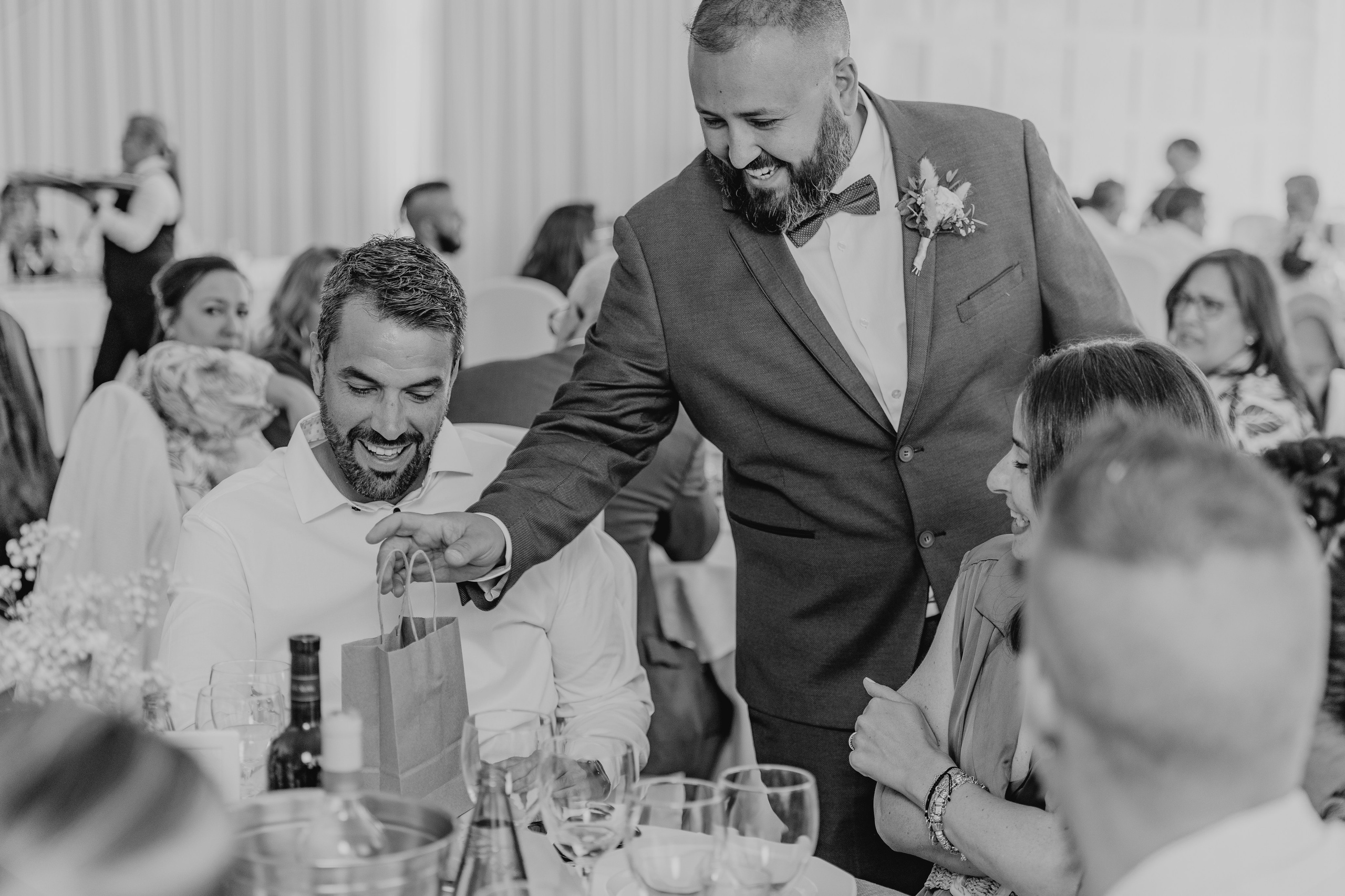 Fotografía de Bodas en Madrid - Rainbox: Capturamos Tu Amor con Pasión. Rainbox Estudio de Fotografía