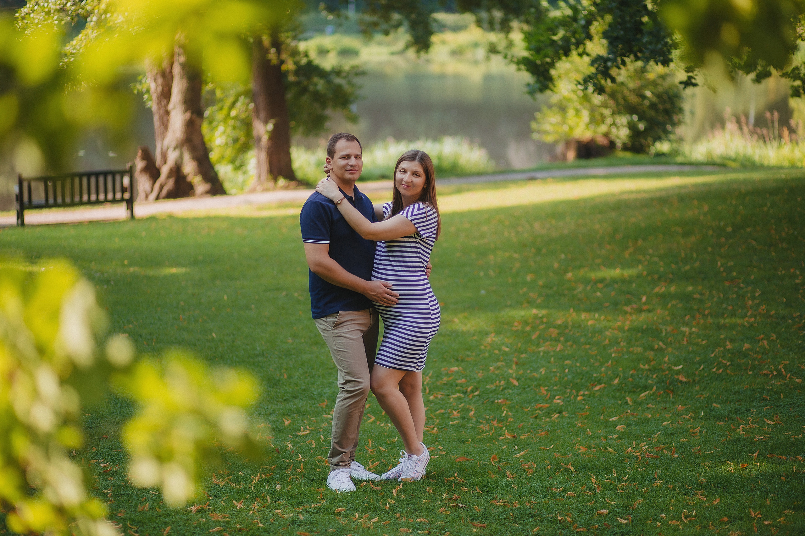 Babybauch Fotoshooting in Hamburg günstig, Fotograf in Hamburg. Fotografin Hamburg Reinbek Elizaveta Romanova