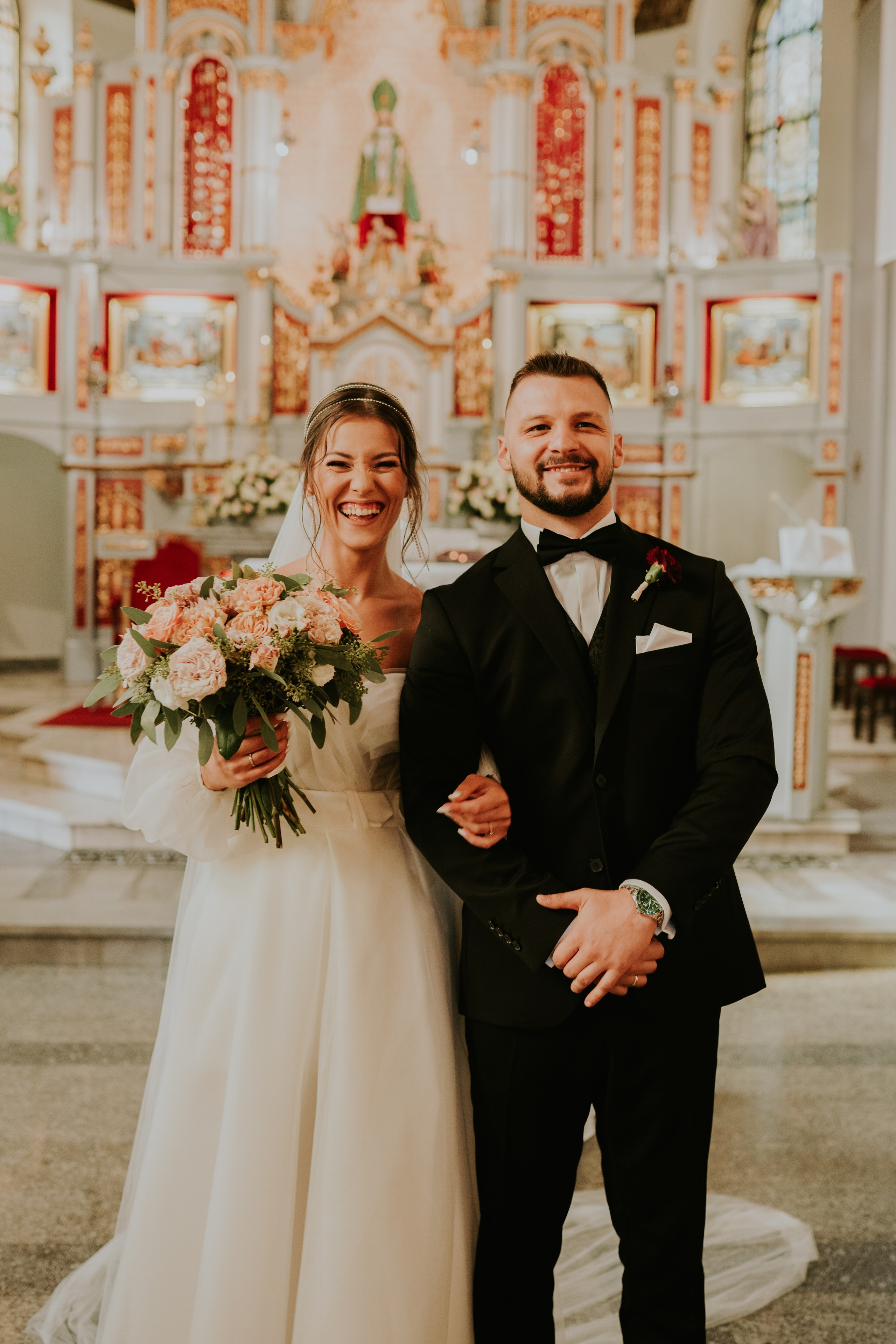 Sala Koralowa w Jaworzu: Opowieść o ślubie Nikoli i Kacpra. Karkowskafoto - fotografia miłości