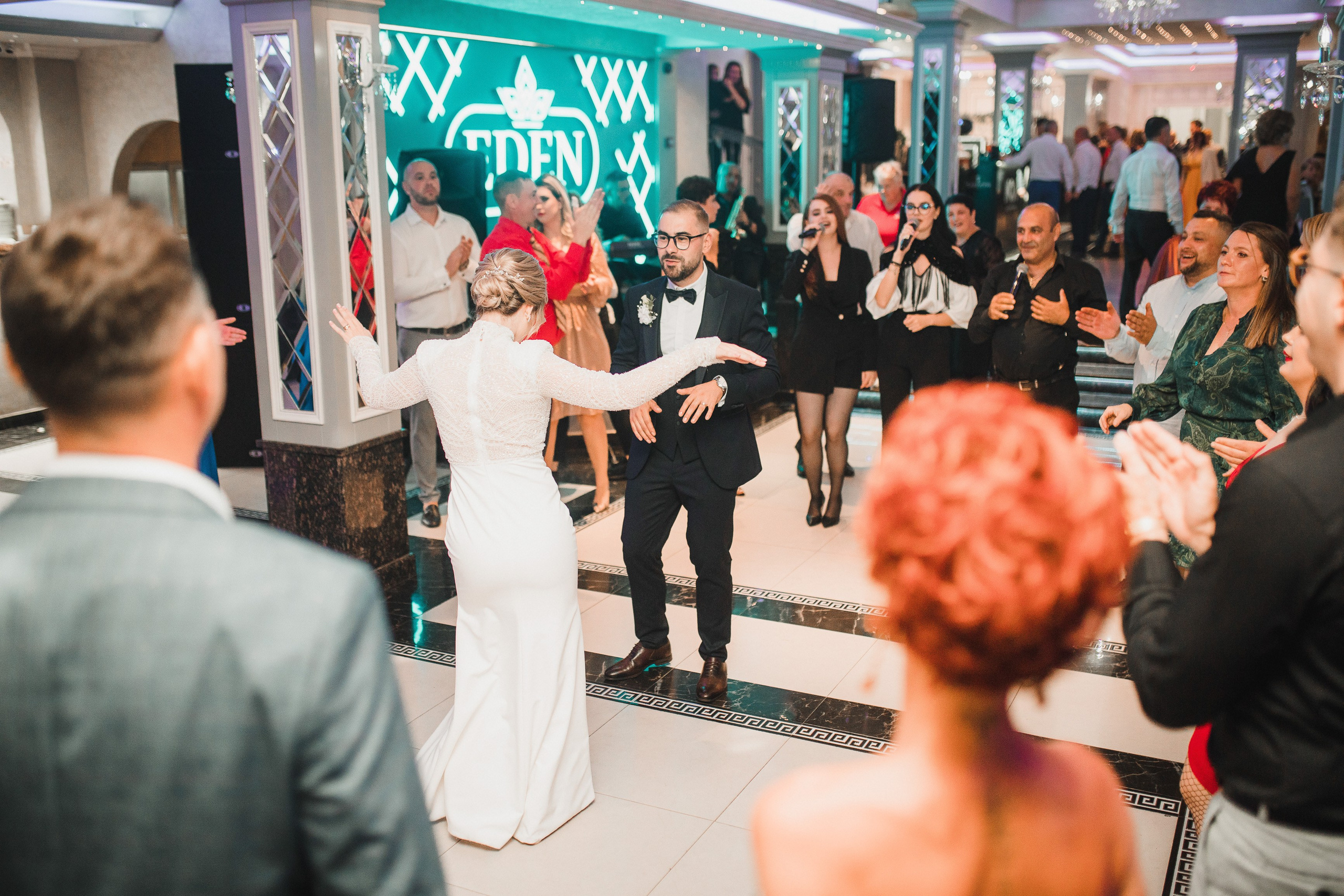 Alexandra & Florin. Vlad Aconstantinesei Photographer