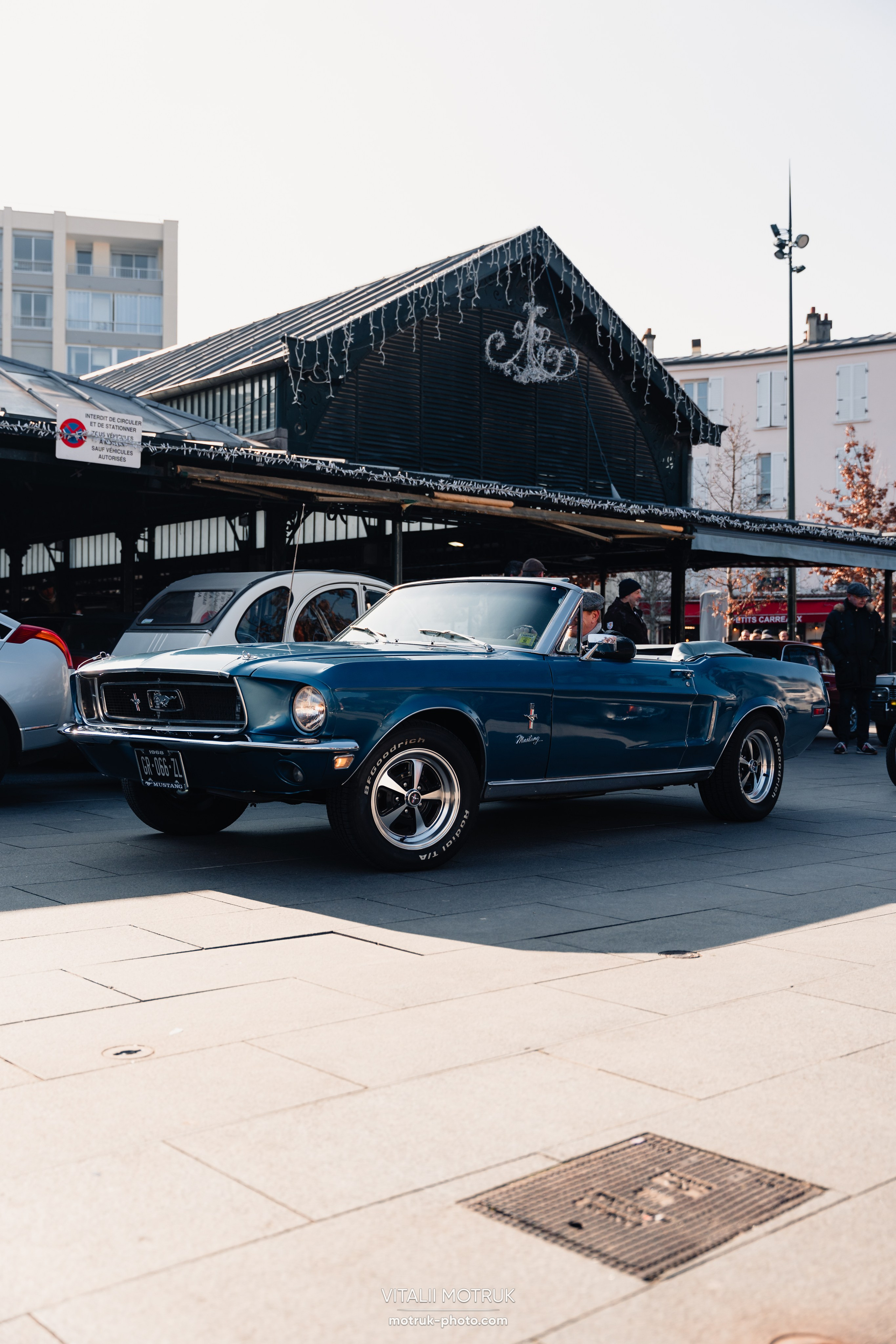 Rassemblement Colombes 16 fevrier 2025. Photographe de voitures à Paris — Vitalii Motruk