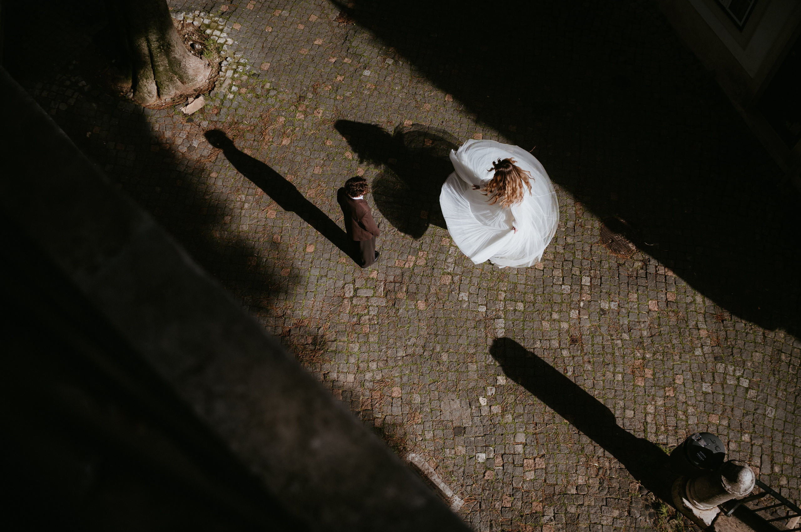 Ședință foto romantică în Lisabona – Inspirație pentru fotografiile de nuntă. Valentin Melen - fotograf de nunta 🤍
