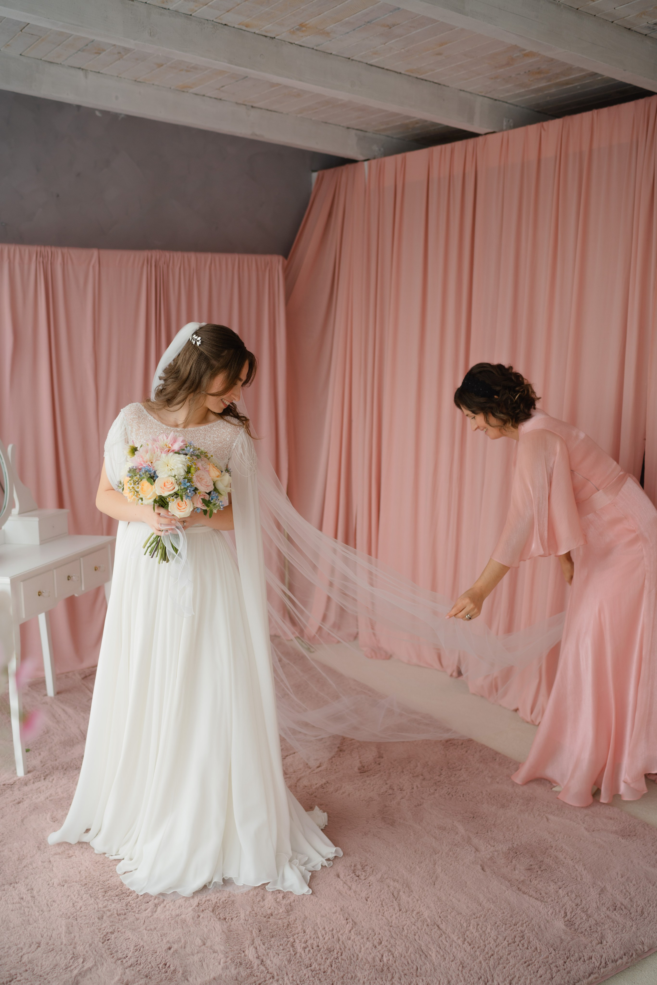 Miruna | Ruben Preview. Main