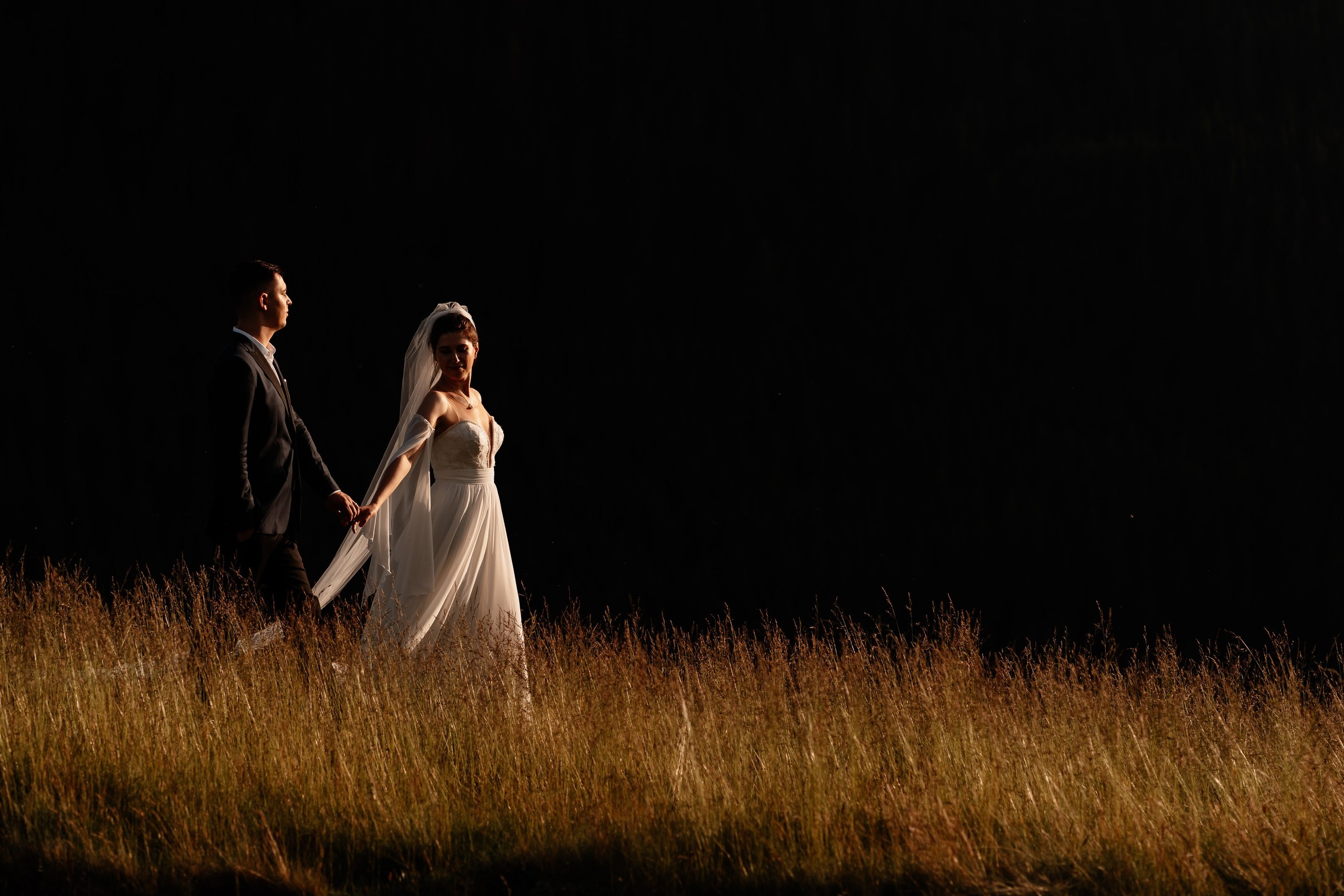 Trash the Dress la Lacul Bolboci  | Mihai Popa Fotograf. Fotograf Nuntă & Botez București - Mihai Popa | Dincolo de oameni, imortalizez emoții!