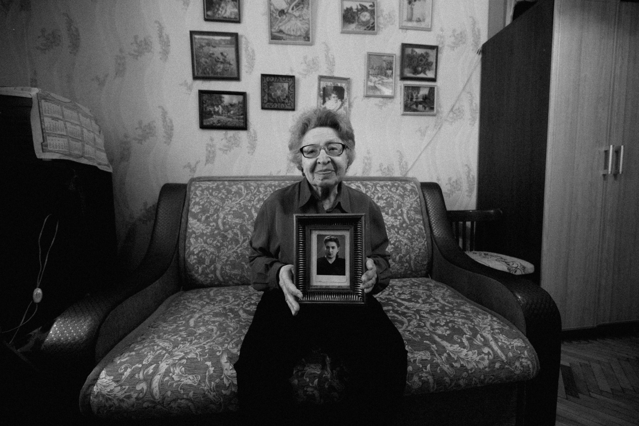 Мятая бумага лиц. Фотограф Андрей Друк