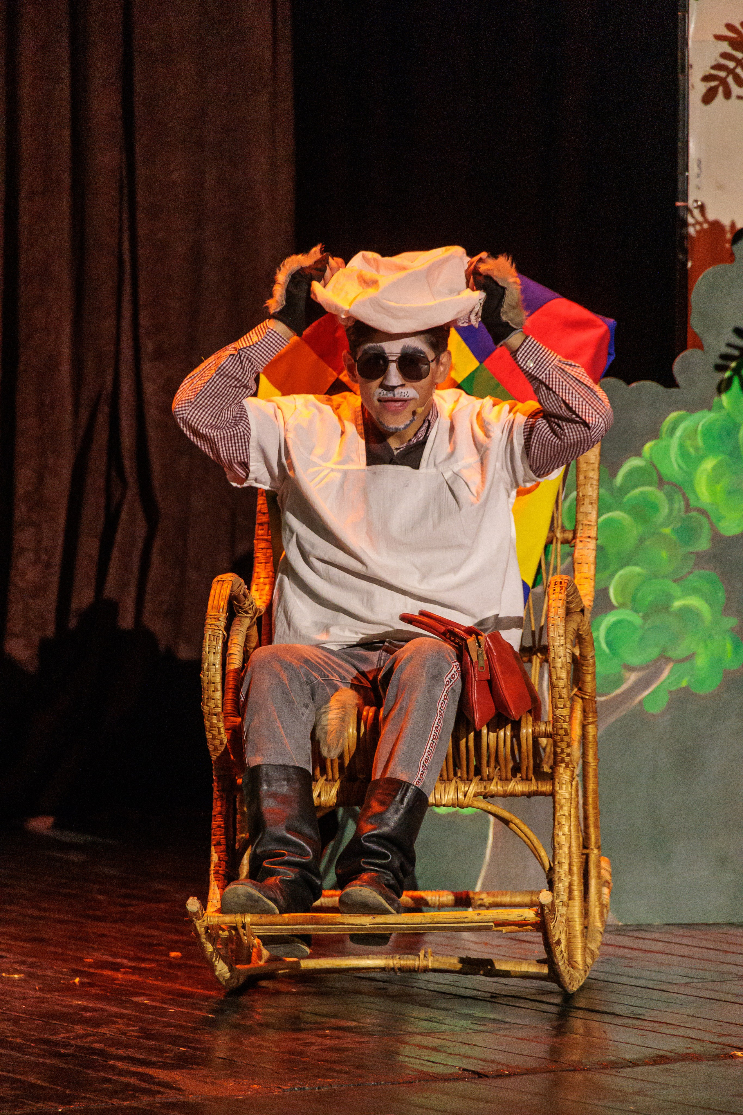 Povestea Scufita Rosie. Clounella. ✔️ Servicii foto si video in Chisinau Moldova - Cinematic.md