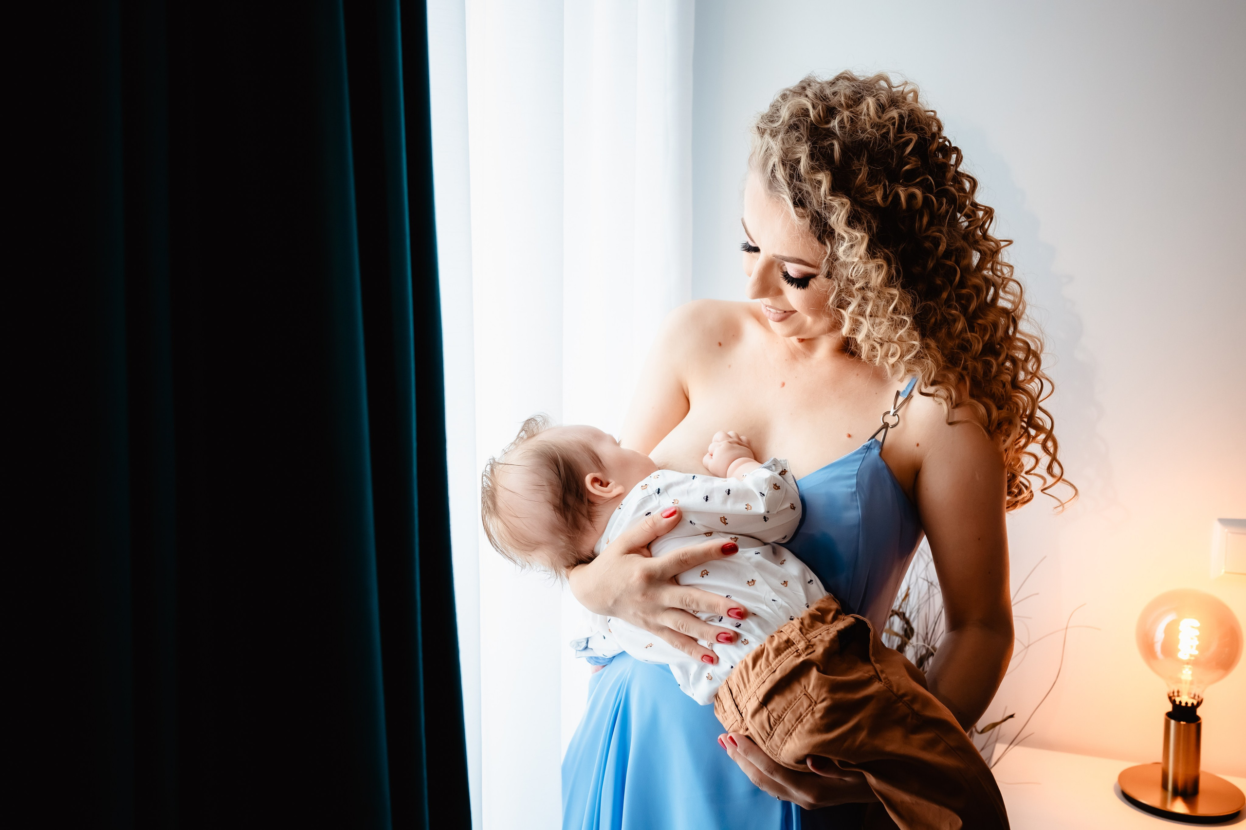 Bebelus la petrecerea de botez. Stefan Teodorescu — Fotograf de Nunta