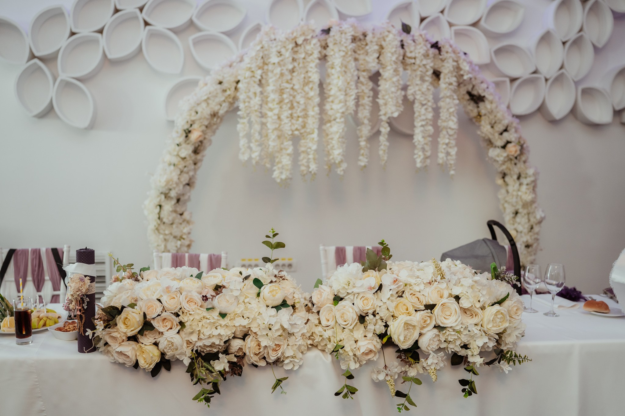 Fotografii de Botez Pline de Emoție pentru Sasha și Familie