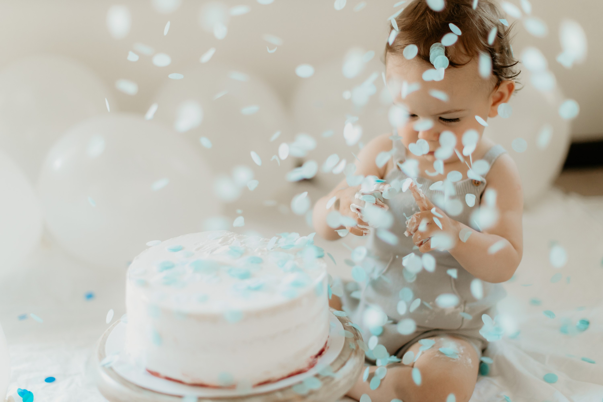 Cake Smash Session. Family and children photographer in Belgrade Milja Ciric