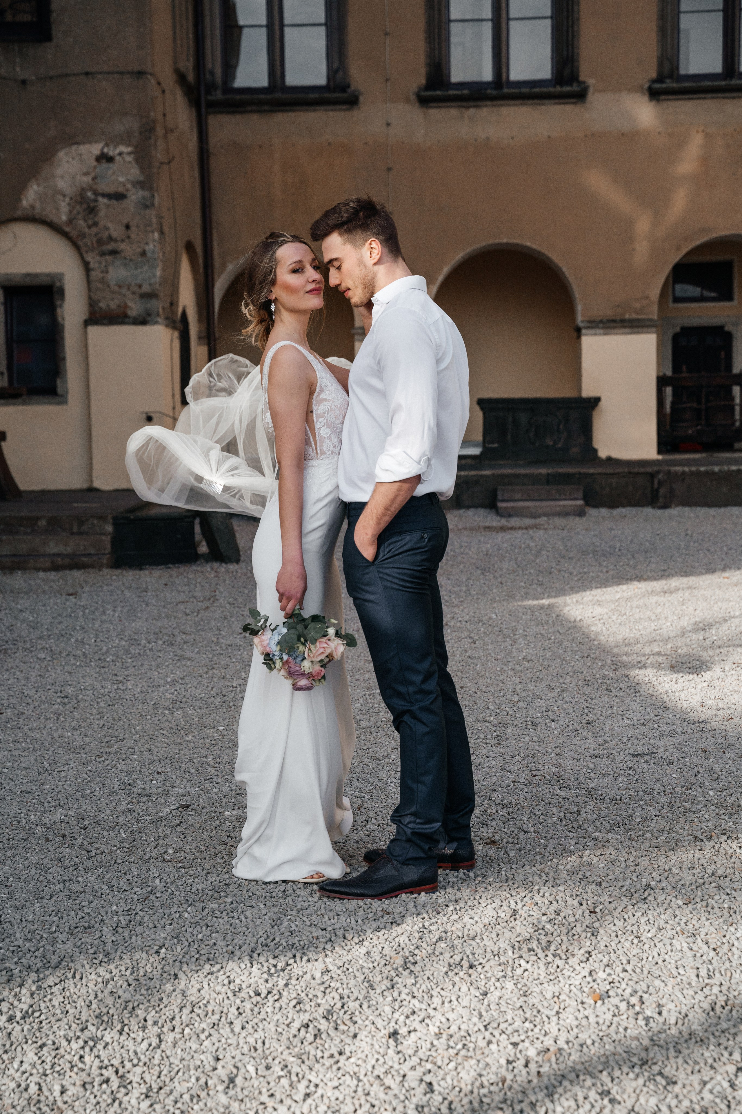 J & K AfterWedding im Schloss Arenfels. Hochzeitsfotograf für Moers, Niederrhein, Düsseldorf, NRW und Deutschland