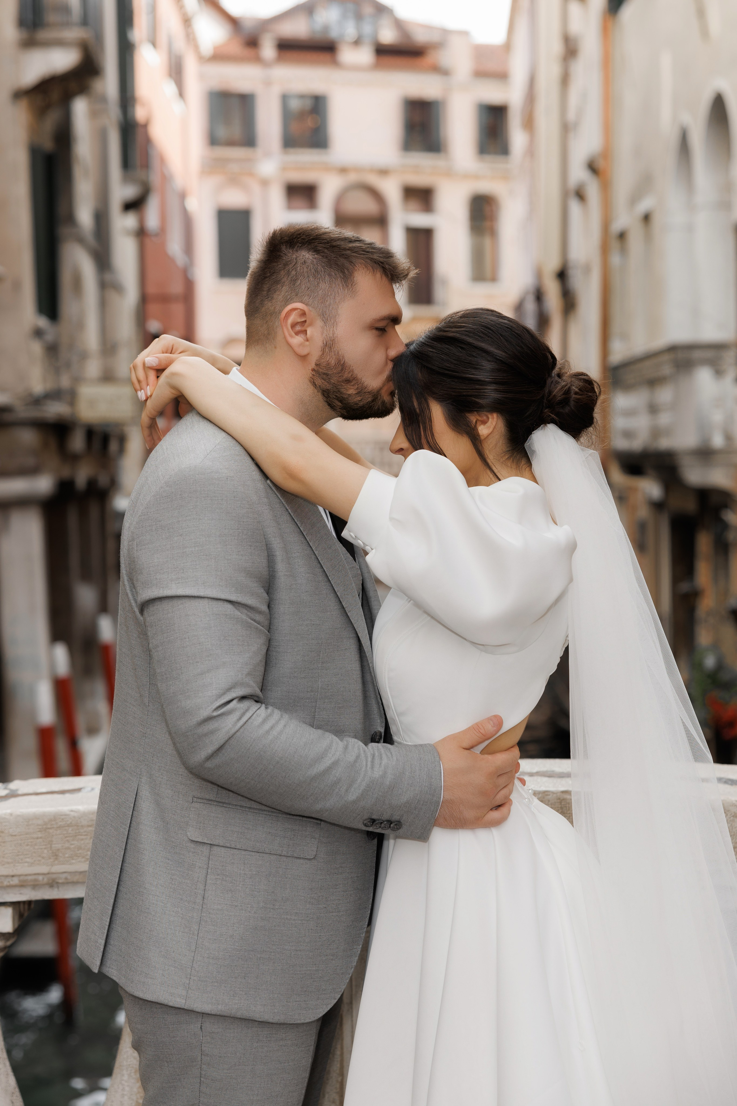 Wedding. Fotografo professionista specializzato in fotografia di matrimoni, cermonie ed eventi!