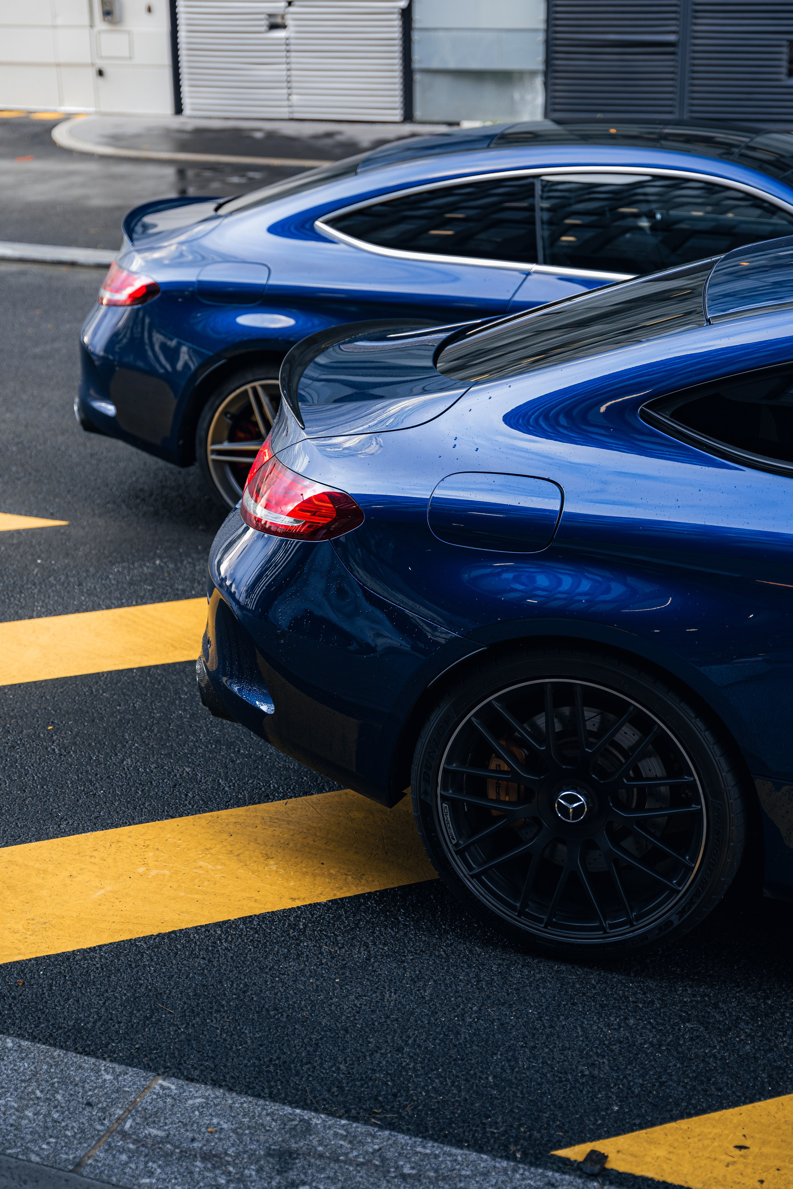 Mercedes-Benz C63s AMG. Photographe de voitures à Paris — Vitalii Motruk