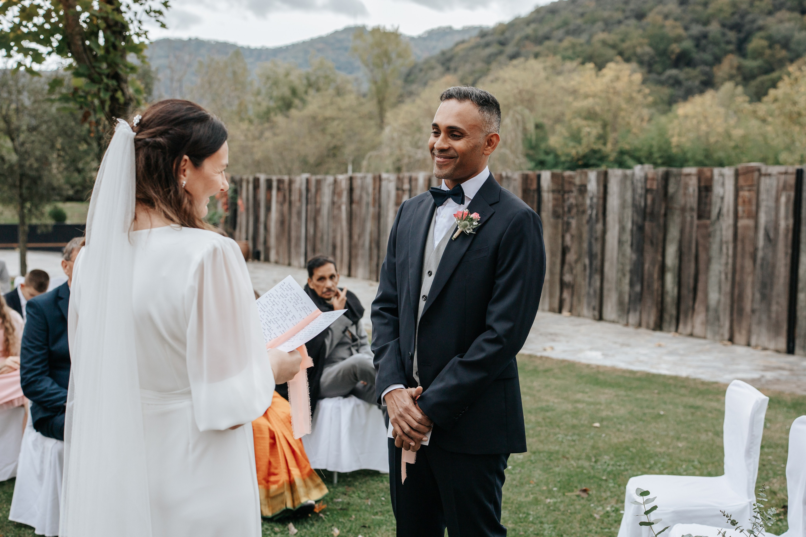 Aurelia+Anand, 02.11.2025, Olot. Fotógrafa de bodas en Cataluña