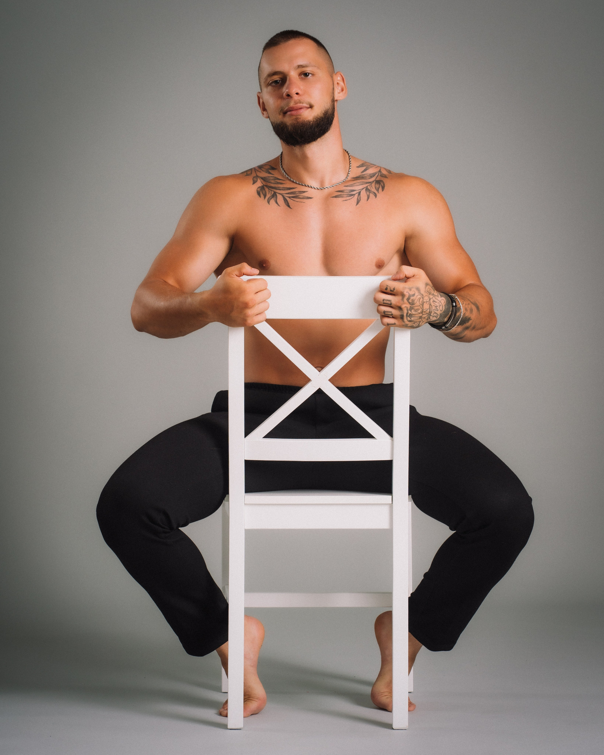 Laura x Daniel — Conexiune, Contrast și Cinematic. VStudio — mai mult decât fotografii