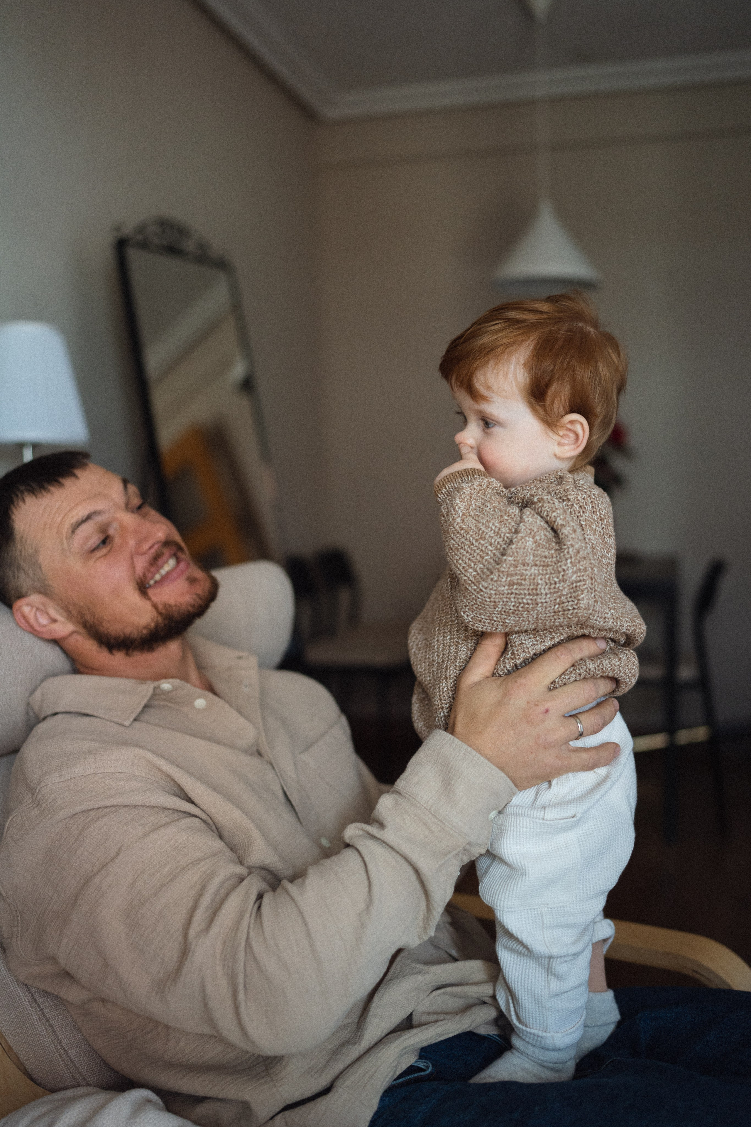 Family Photoshoot Spain with kids. Photographer in Madrid, Spain. Alyona Belyaninova