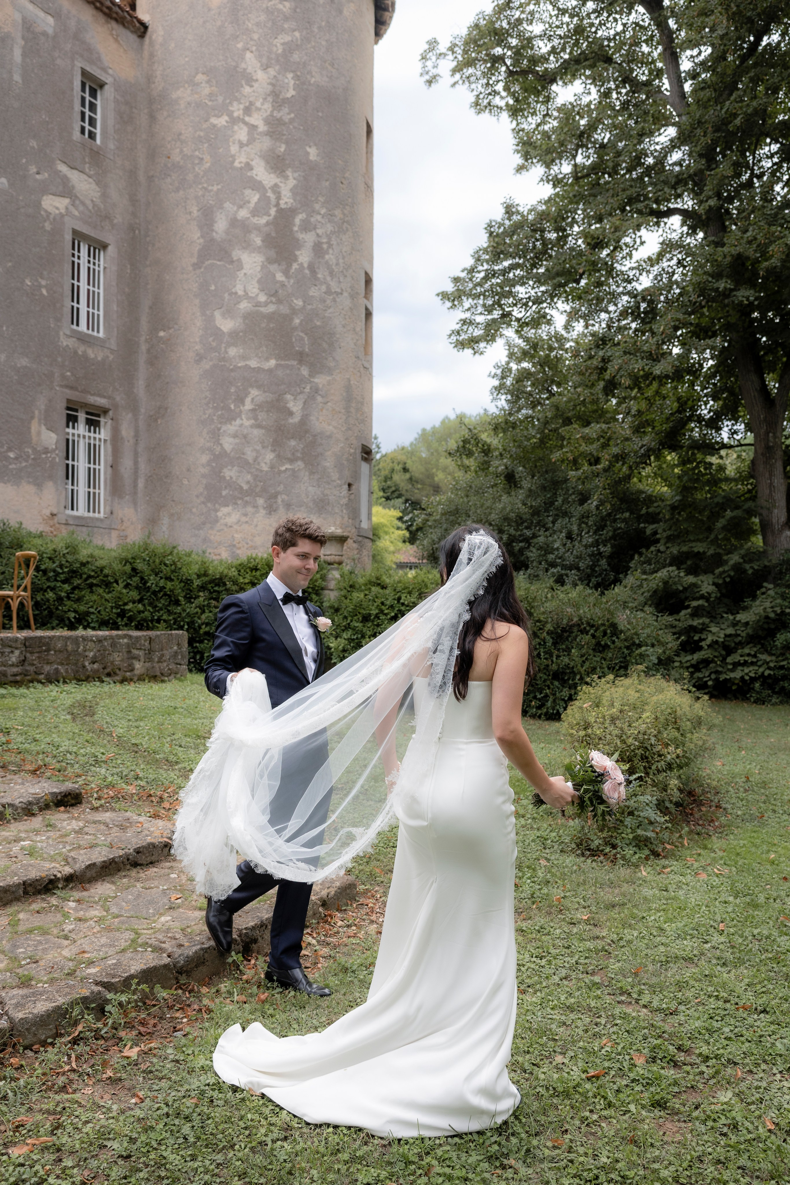 Liliana & Michel — an intimate musical wedding at Château La Commanderie, Plaigne. Евгения Смирнова — фотограф в Тулузе и юго-западной Франции