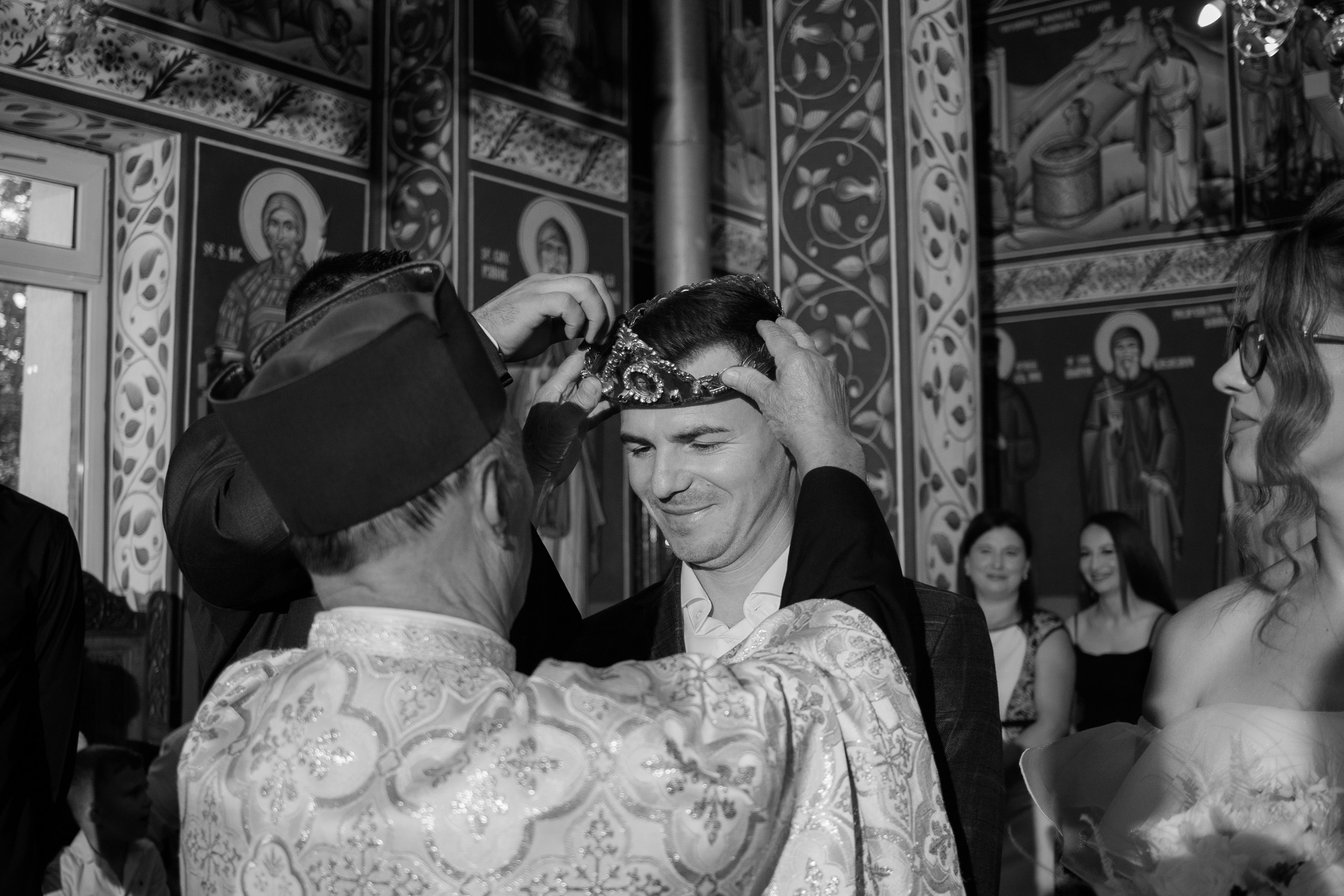 Oana & Vasile. Fotograf si videograf — evenimente si studio