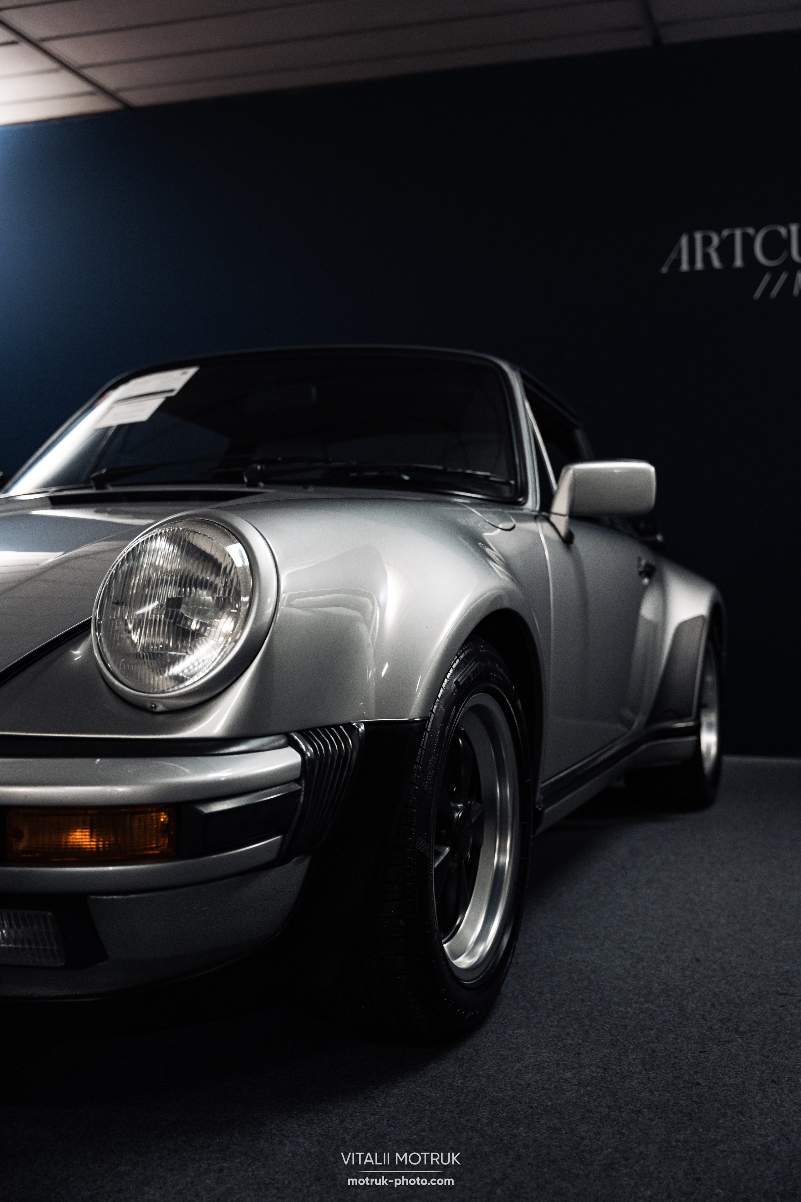 Artcurial Motorcars 2024. Photographe de voitures à Paris — Vitalii Motruk