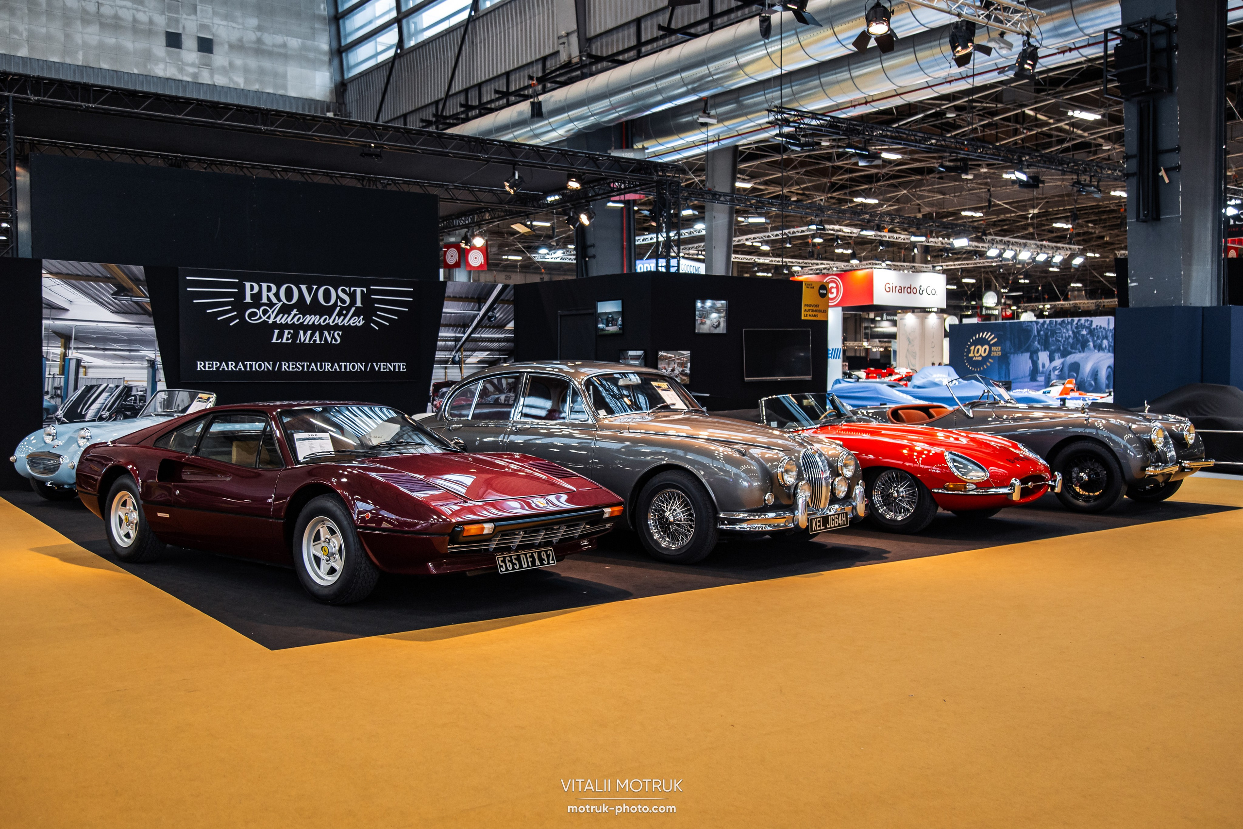 Retromobile 2023. Photographer in Paris — Vitalii Motruk
