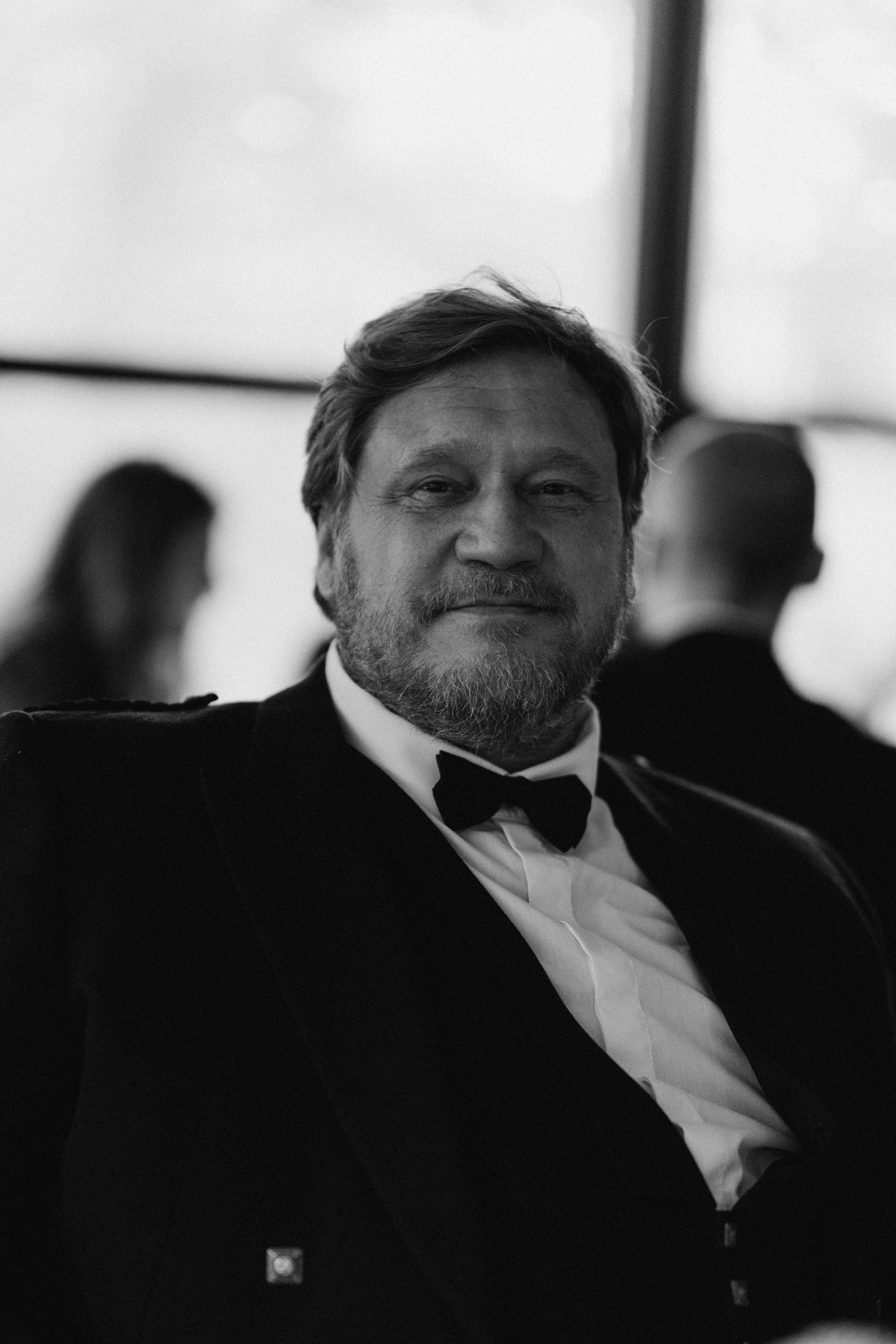 Venla & Kerr. Wedding and portrait photographer in Helsinki Vickan O