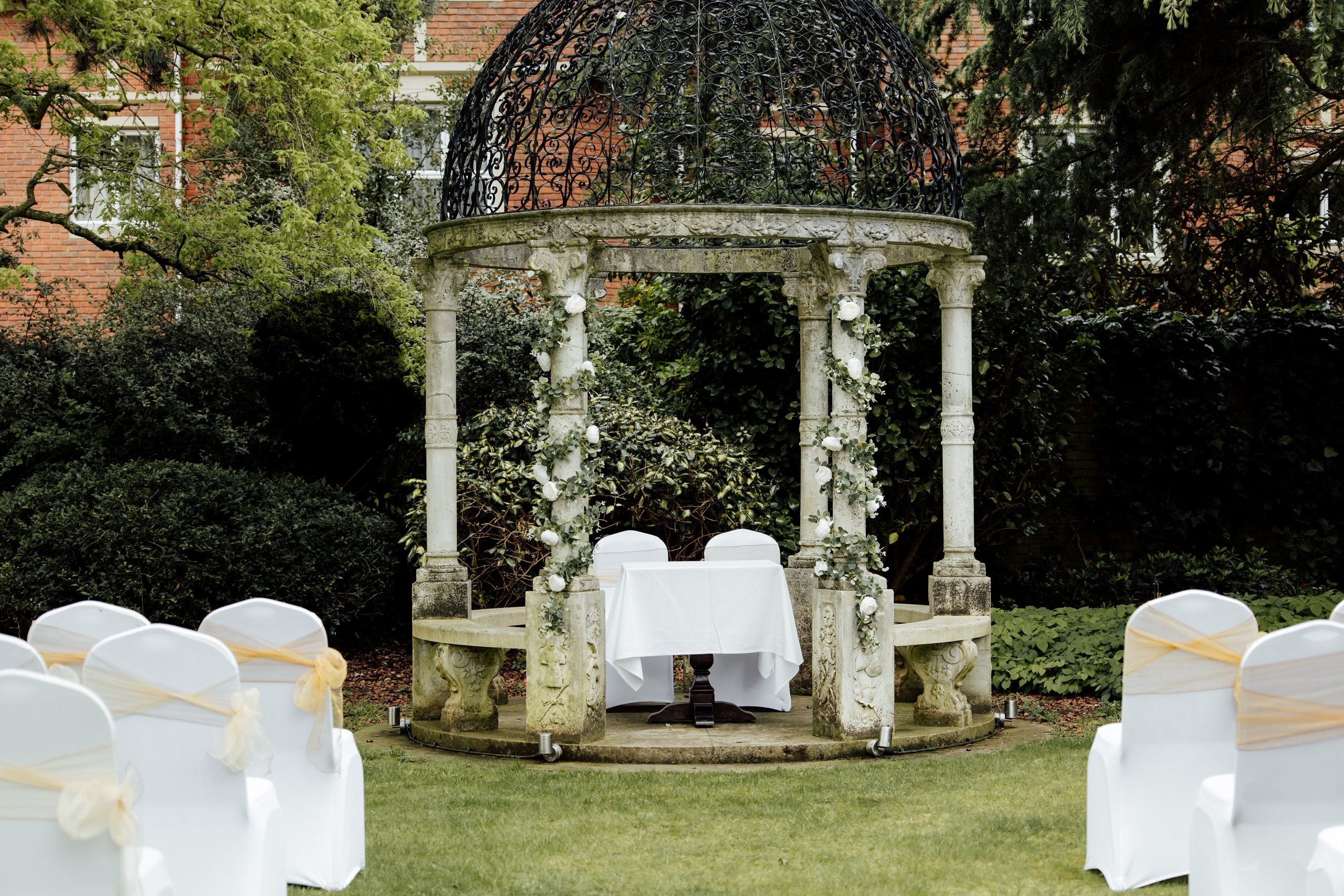 Elegant Wedding Photo Gallery. Timeless Wedding & Event Photography — based London, working across Europe