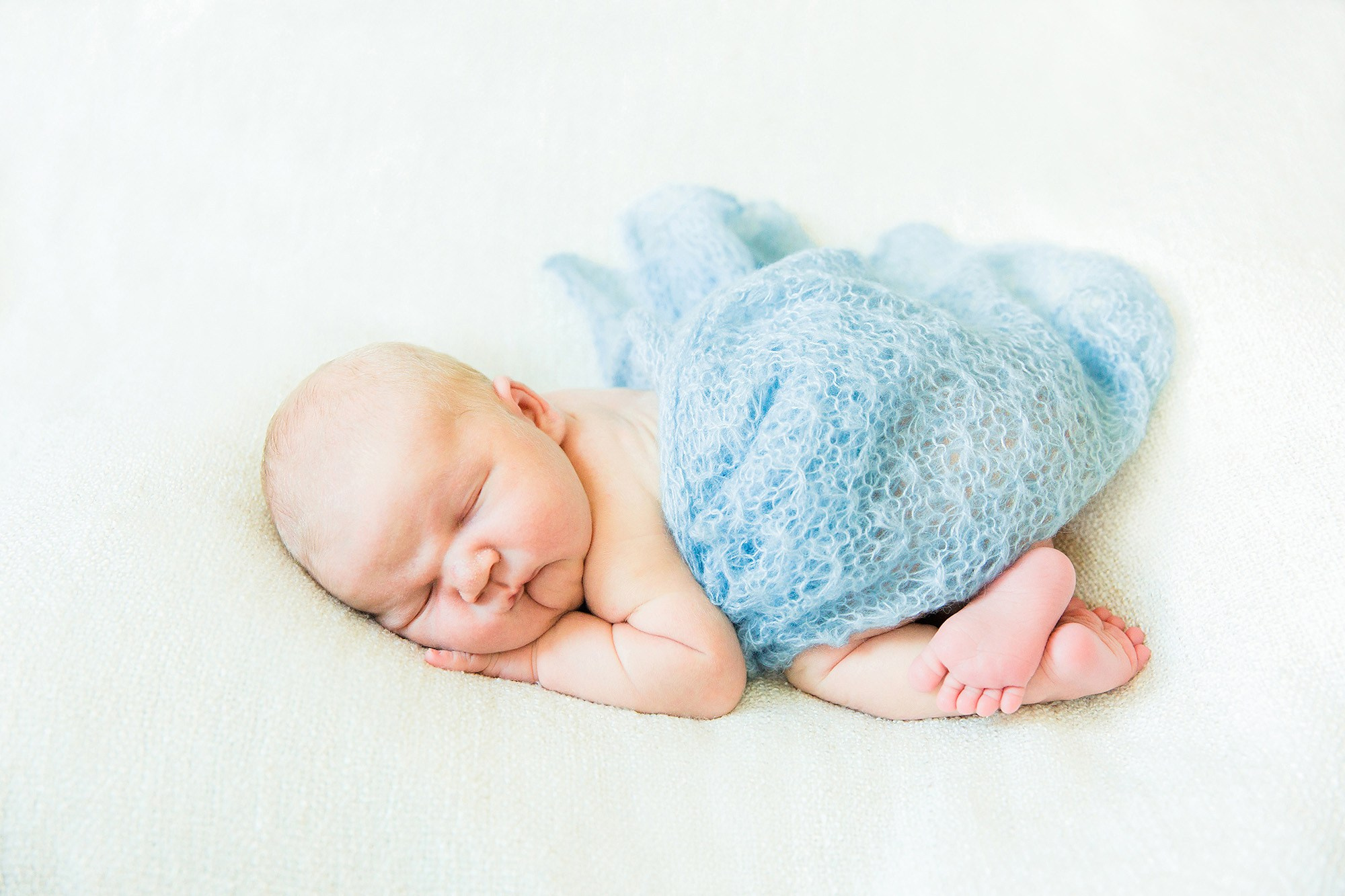 Vastasyntyneen kuvaus - vauvakuvaus Espoo | Helsinki | Vantaa