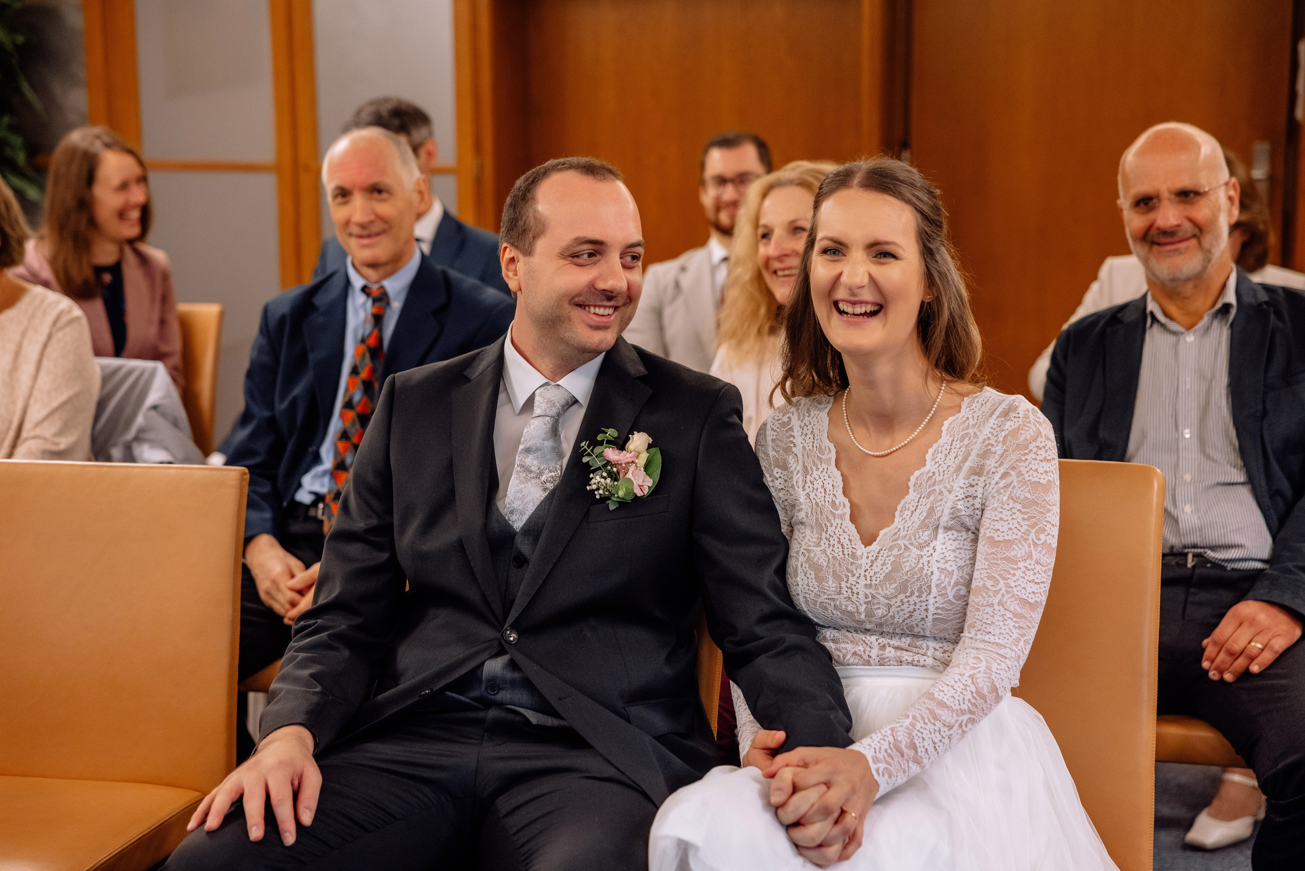 Zeitlose Hochzeit im Standesamt Mandlstraße | München Schwabing. Hochzeitsfotograf München Taufe Familienfotograf Tanja Mauke
