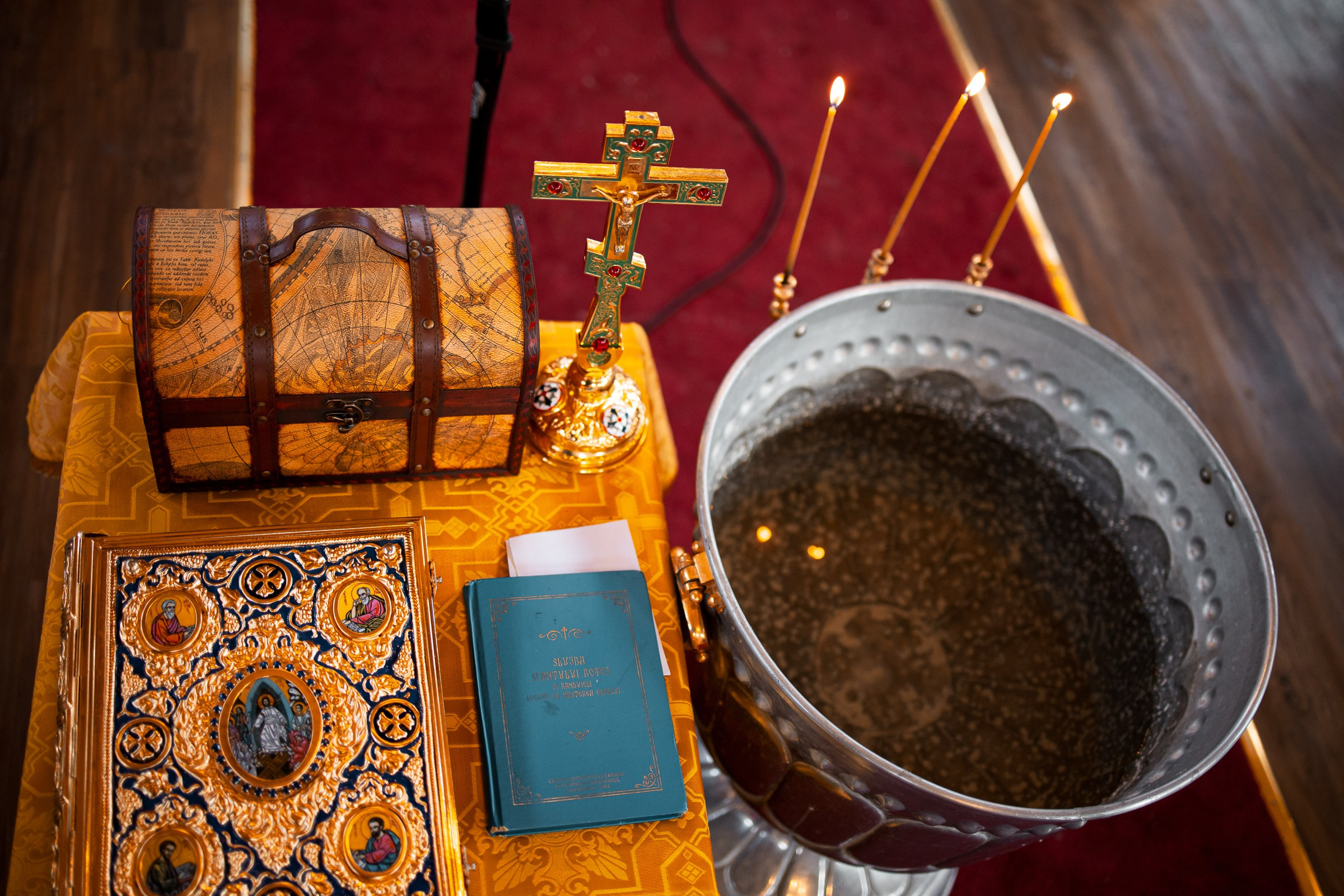 Christening. Https://valphoto.wfolio.pro/