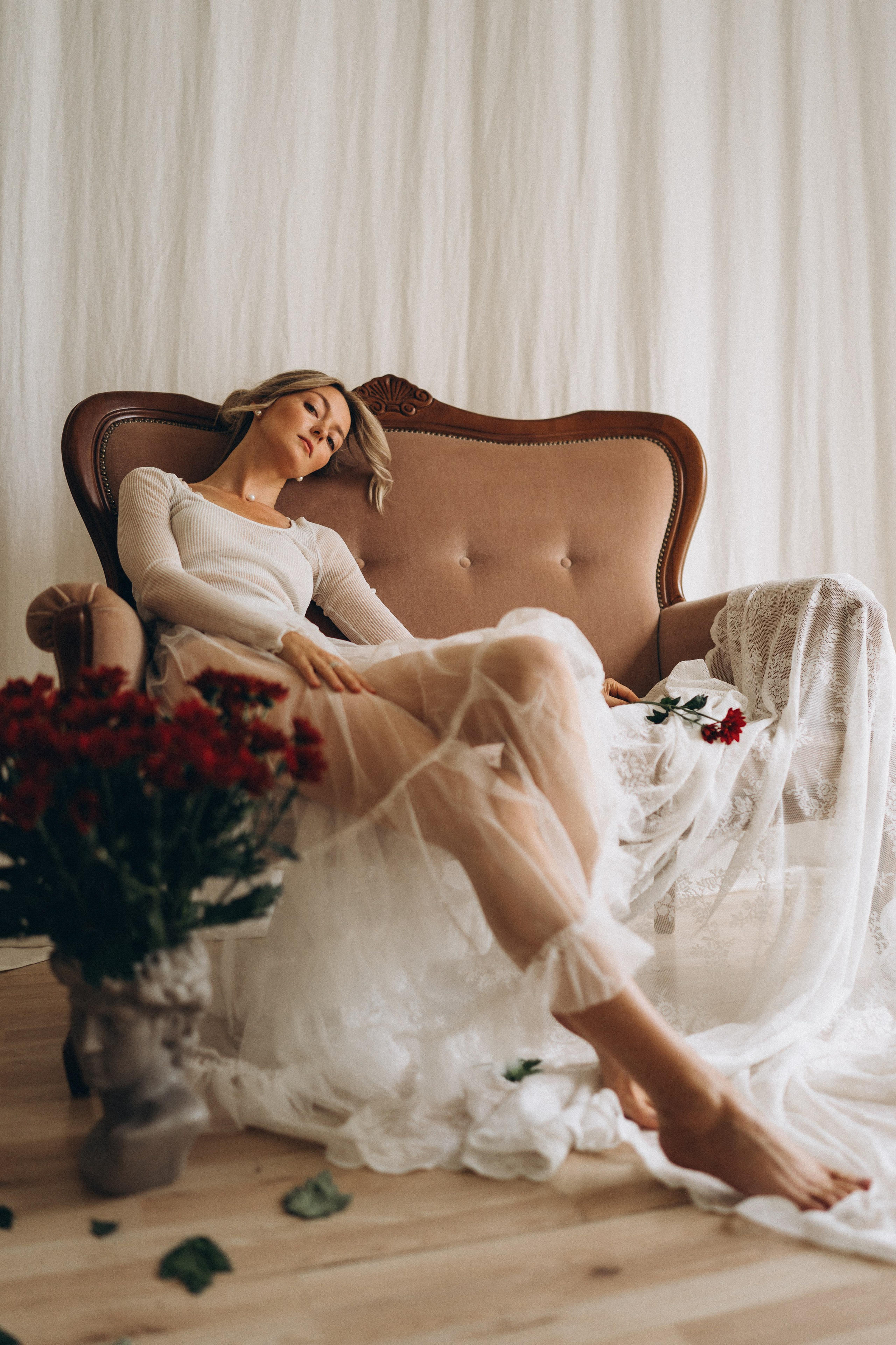 Olga. Wedding and portrait photographer in Helsinki Vickan O